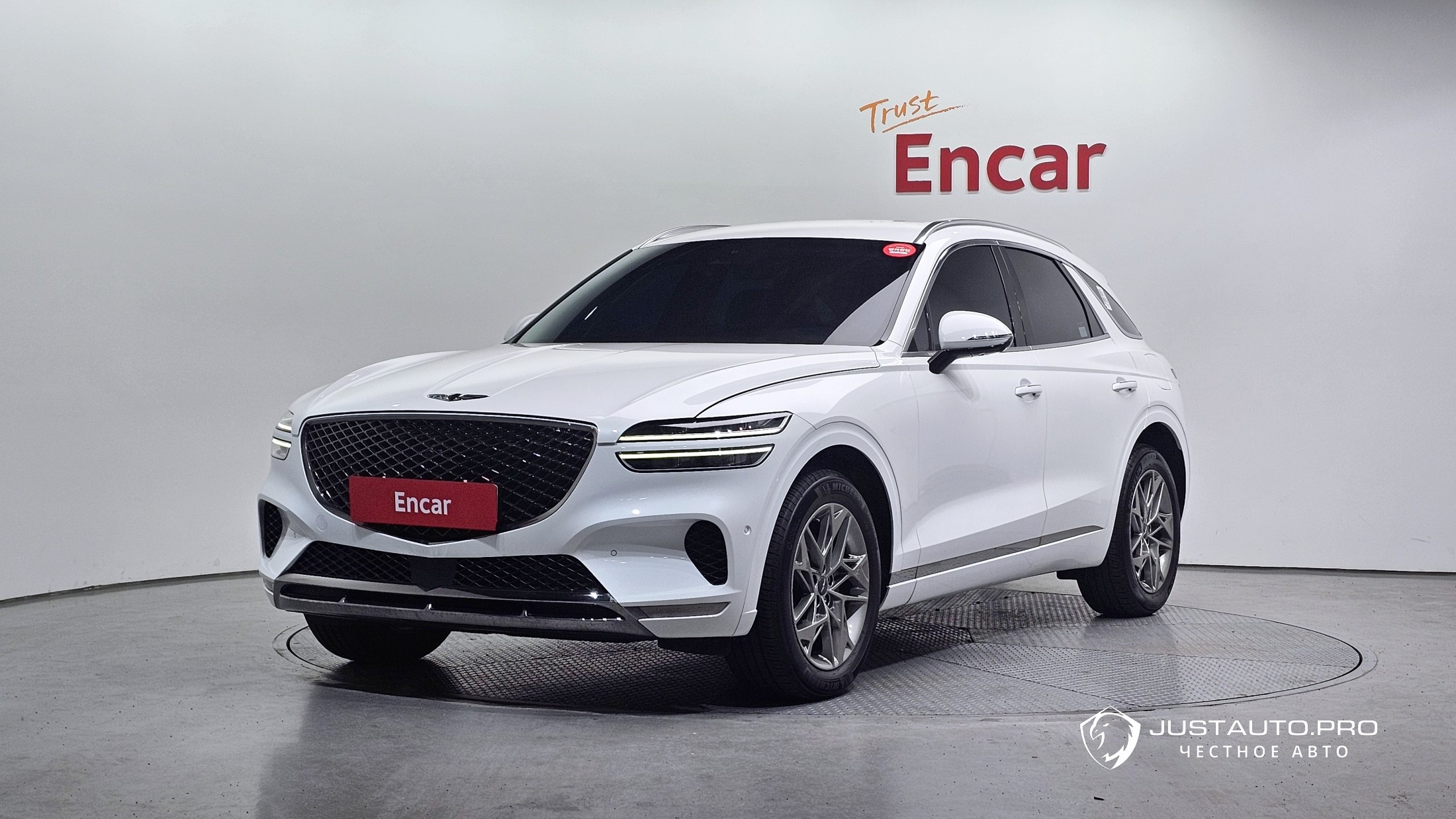 Автомобиль Genesis GV70