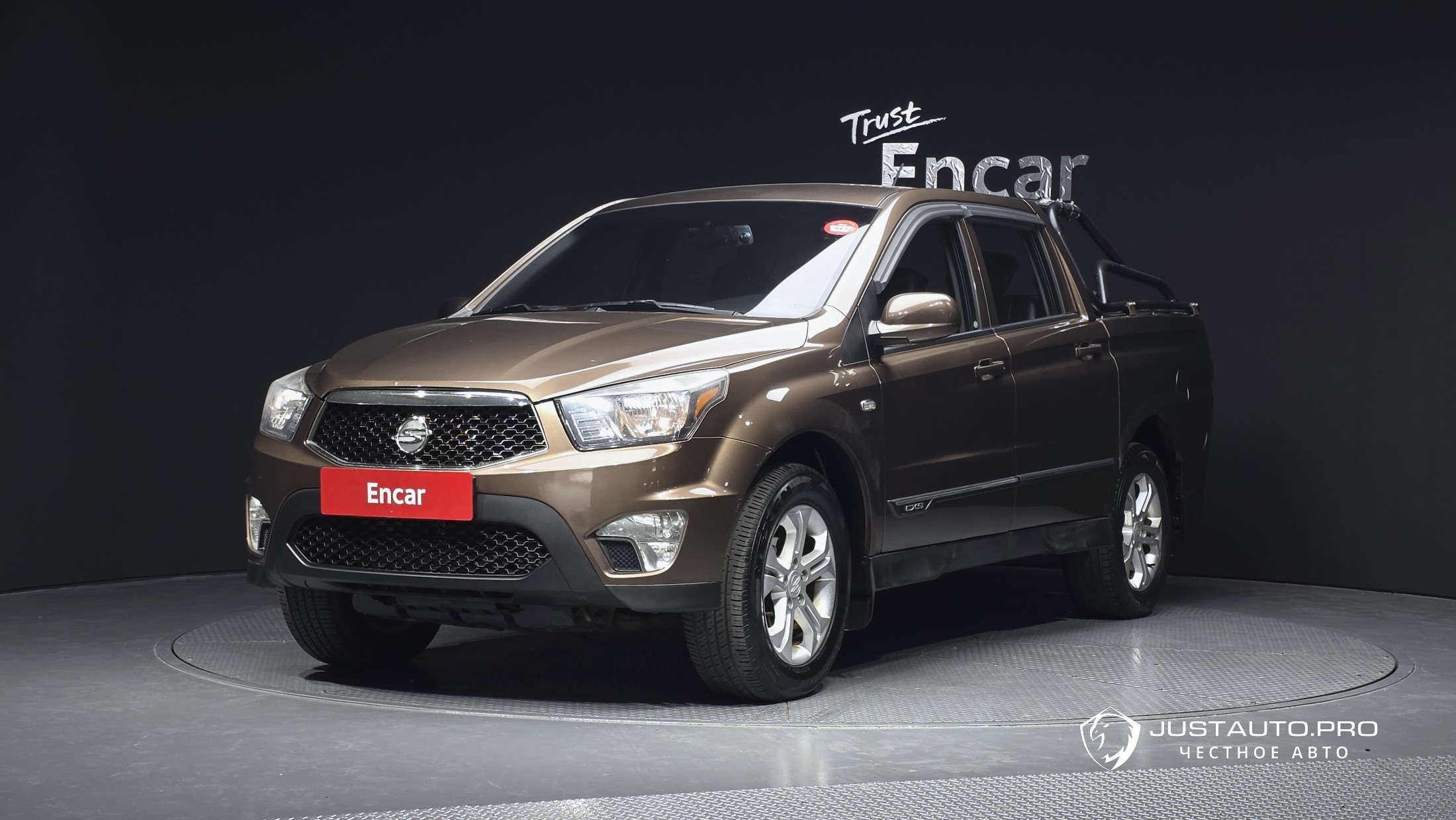 Автомобиль KG_Mobility_Ssangyong KORANDO
