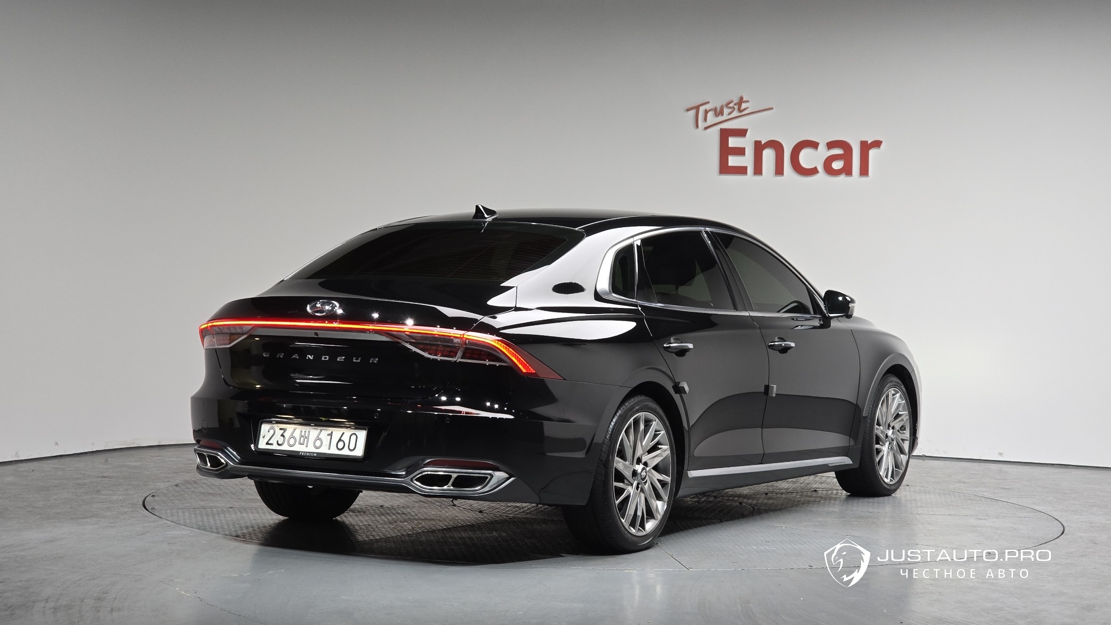 Автомобиль Hyundai Grandeur