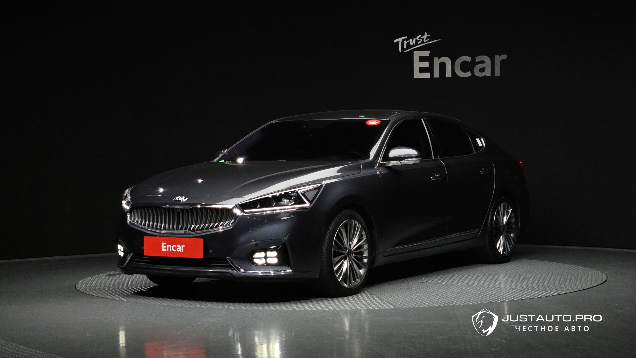 Автомобиль Kia K7