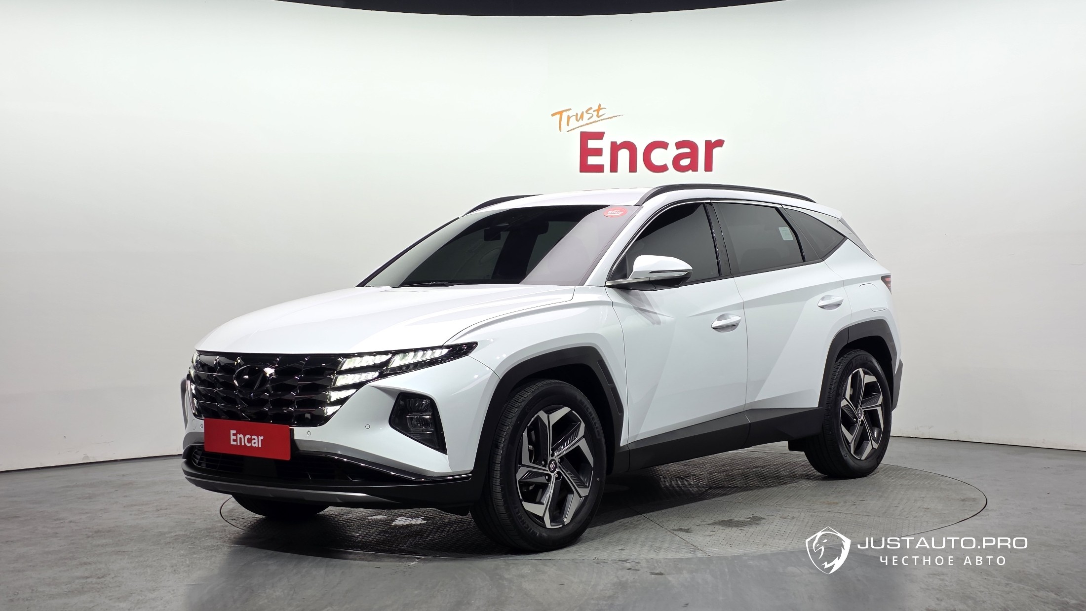 Автомобиль Hyundai Tucson