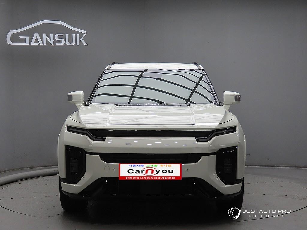 Автомобиль KG_Mobility_Ssangyong Actyon