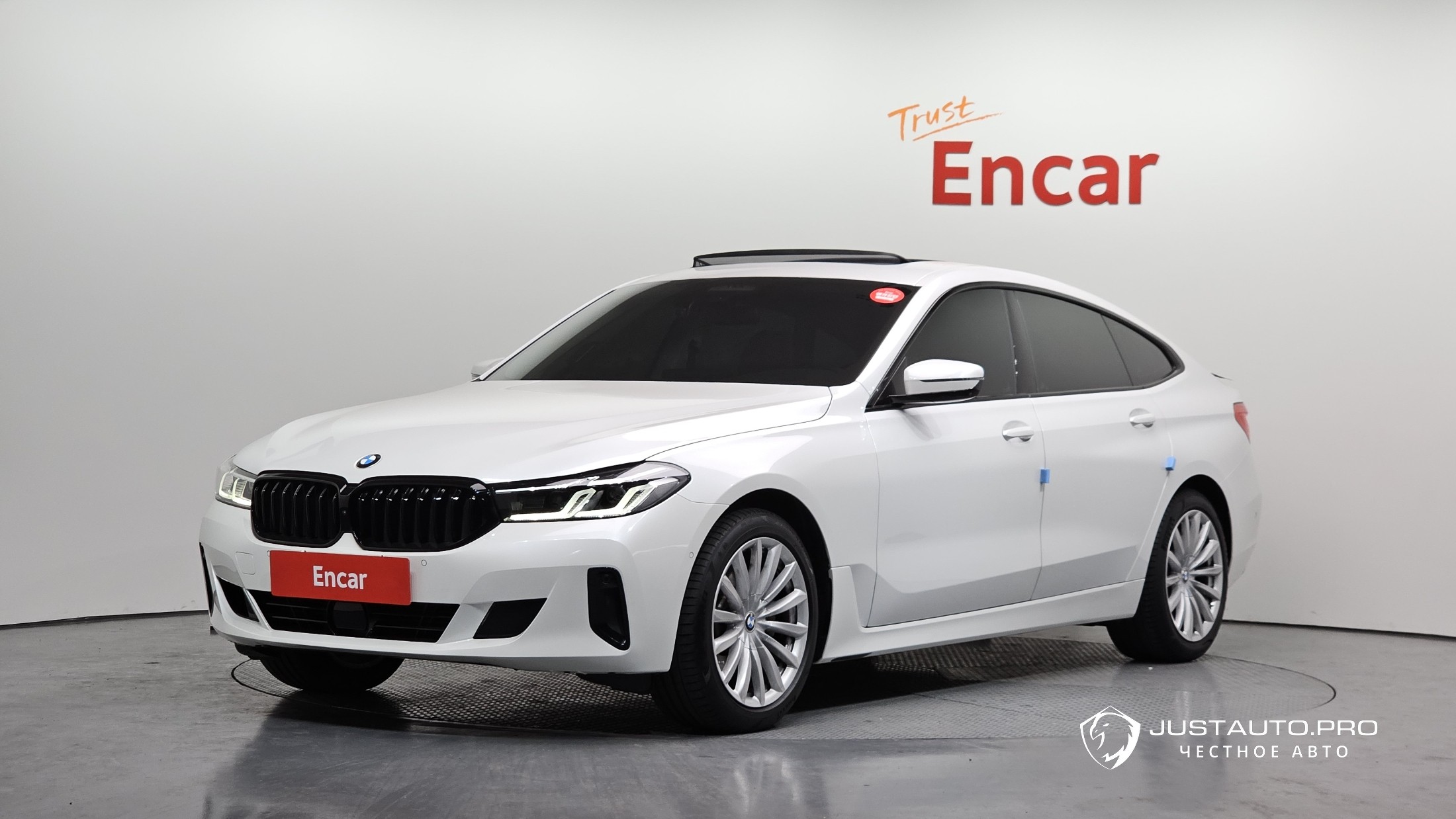 Автомобиль BMW Gran Turismo