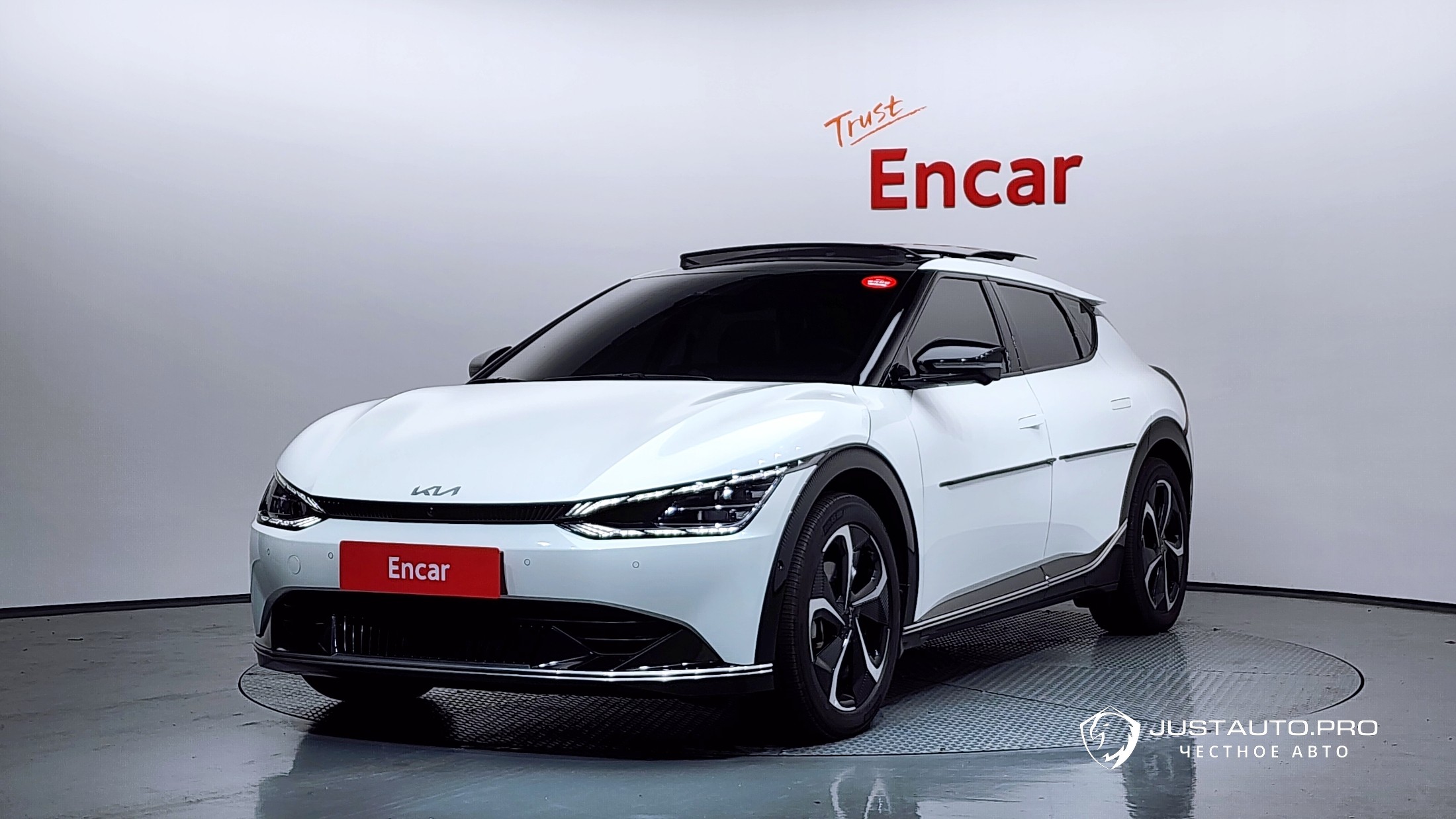 Автомобиль Kia EV6