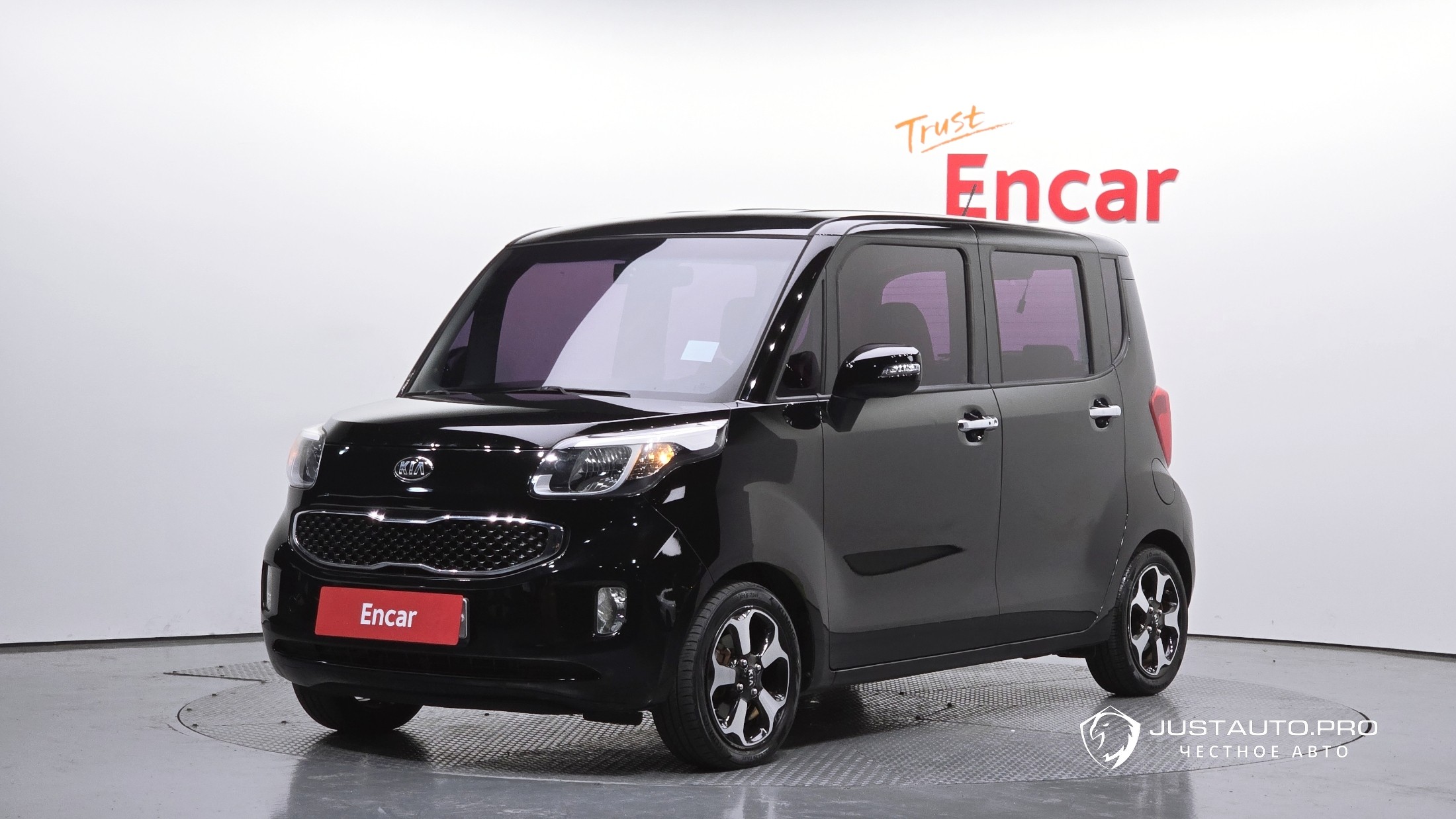 Автомобиль Kia RAY