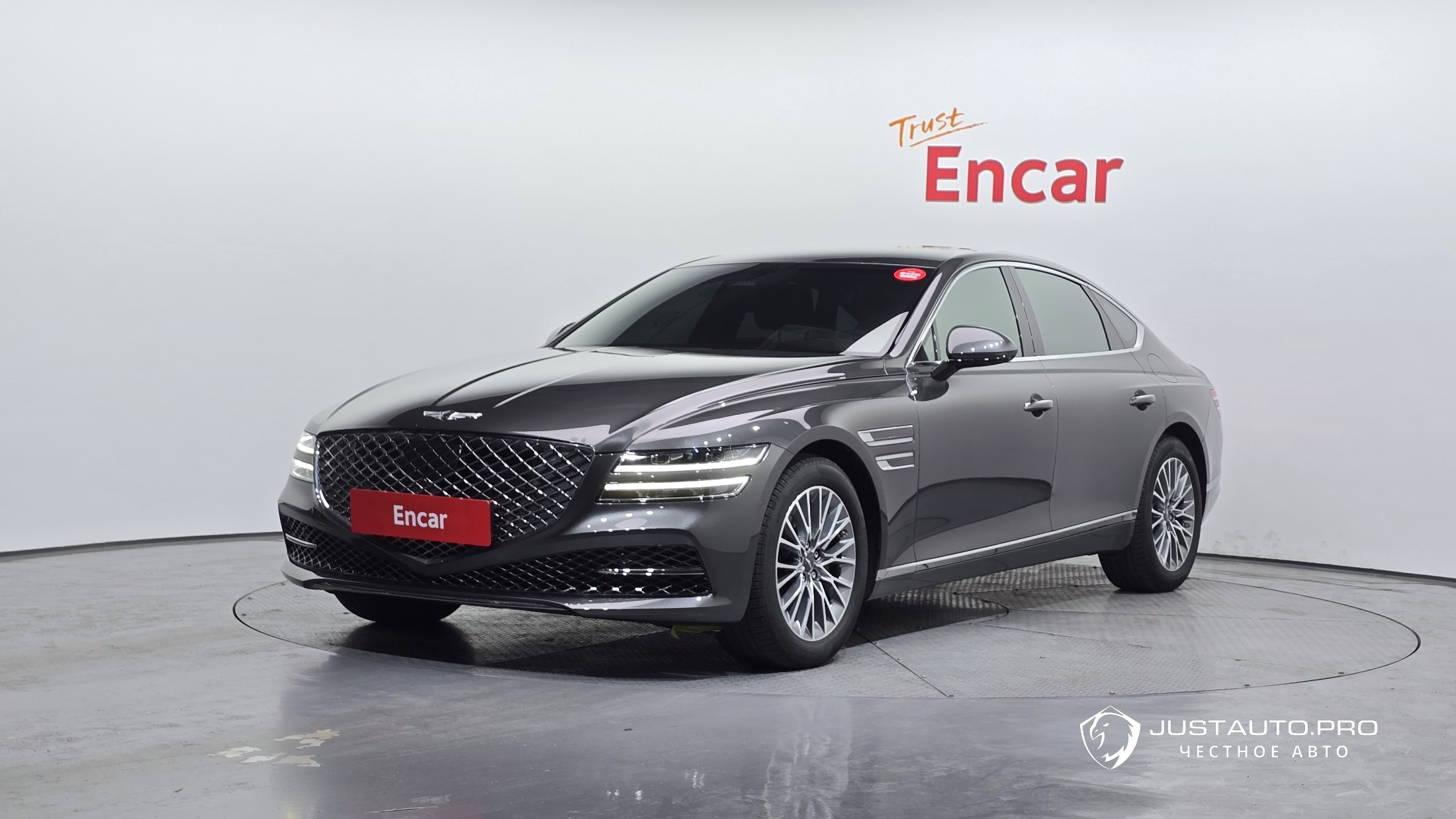 Автомобиль Genesis G80