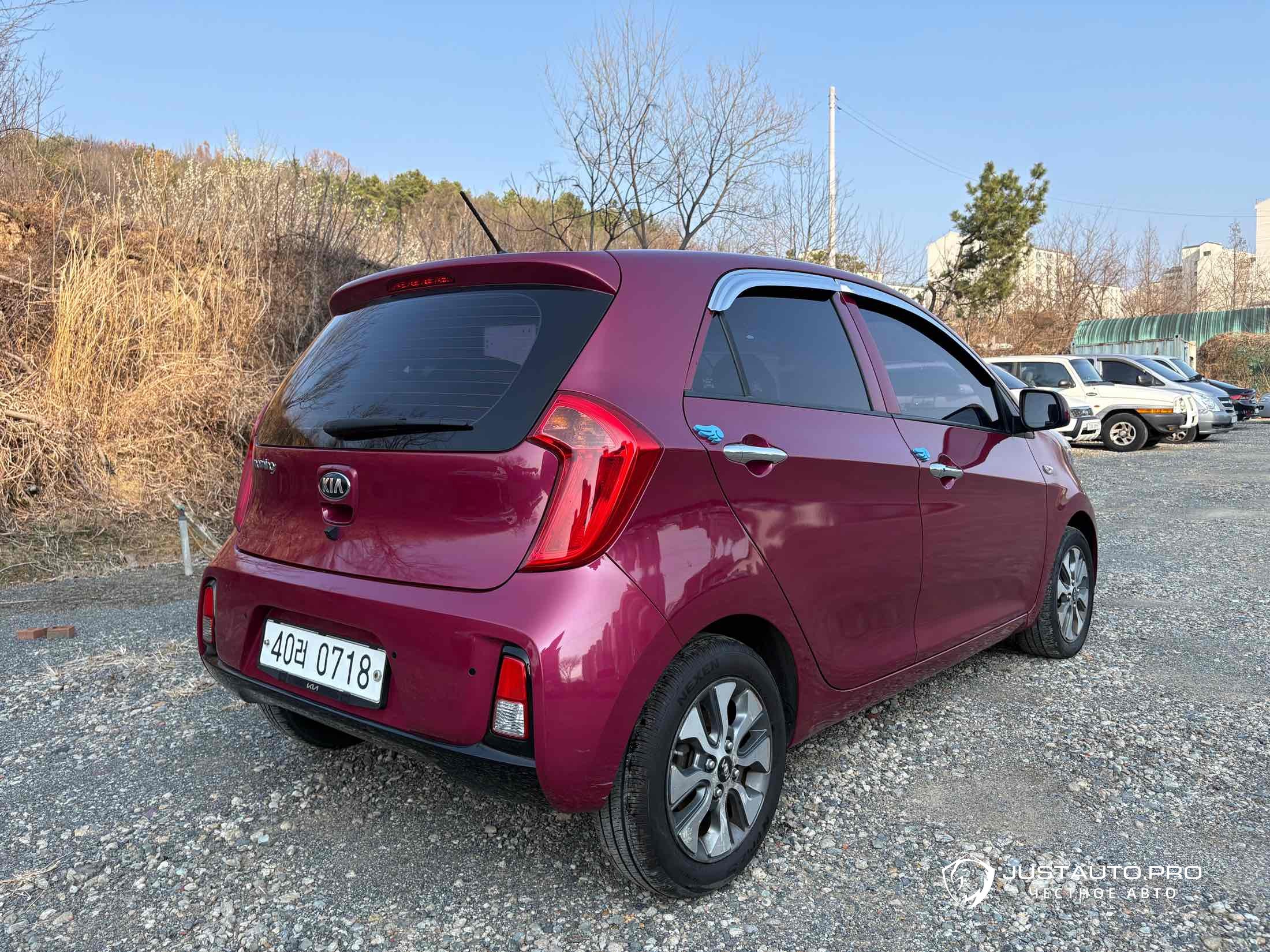 Автомобиль Kia morning