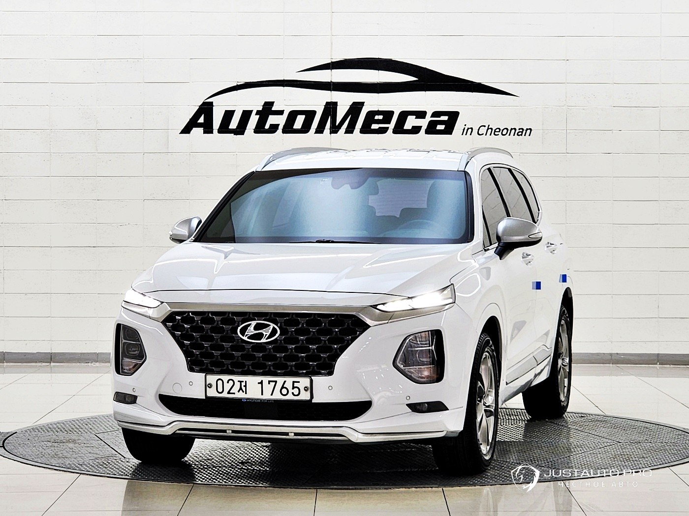 Автомобиль Hyundai Santafe
