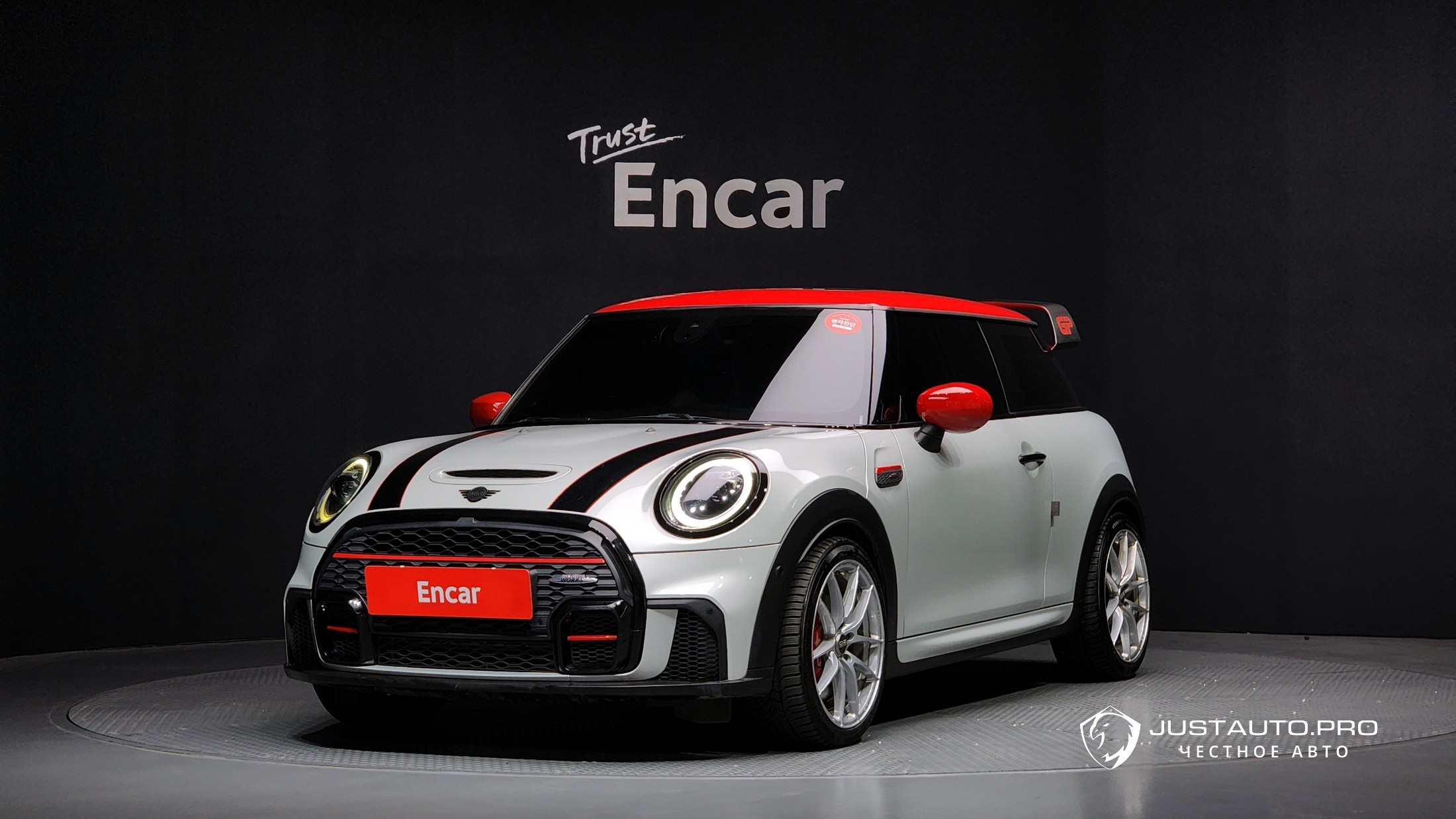 Автомобиль Mini Cooper