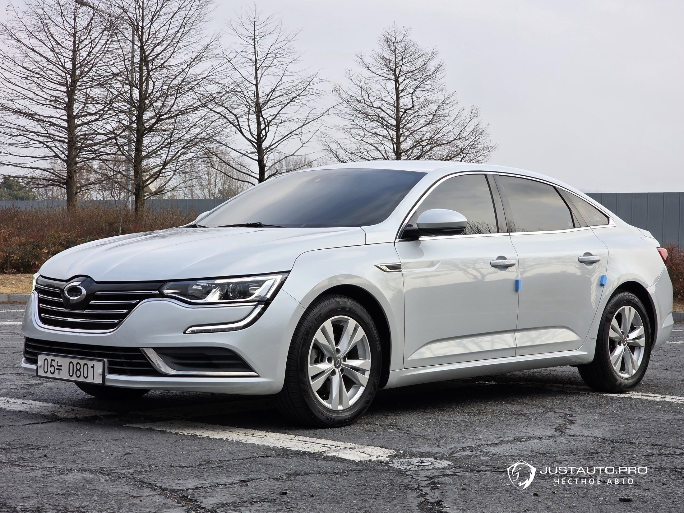 Автомобиль Renault-KoreaSamsung SM6