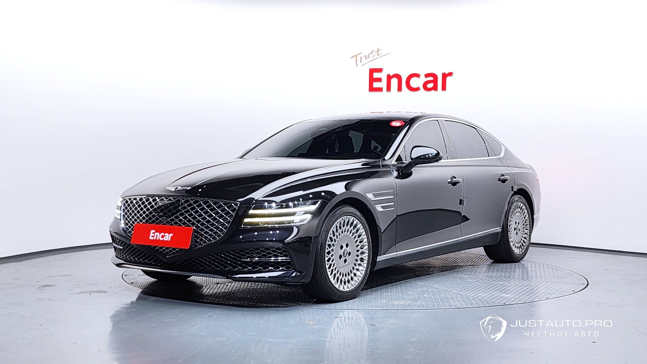 Автомобиль Genesis G80