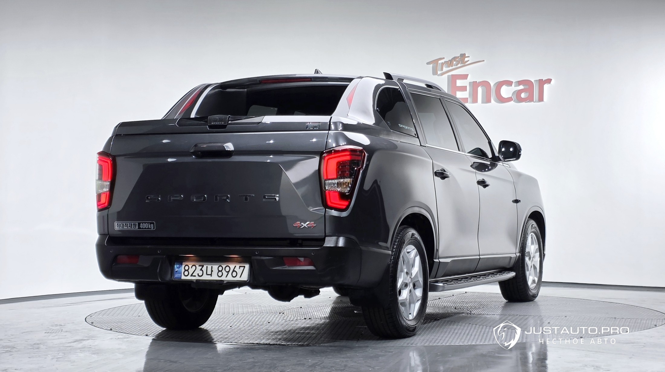 Автомобиль KG_Mobility_Ssangyong Rexton