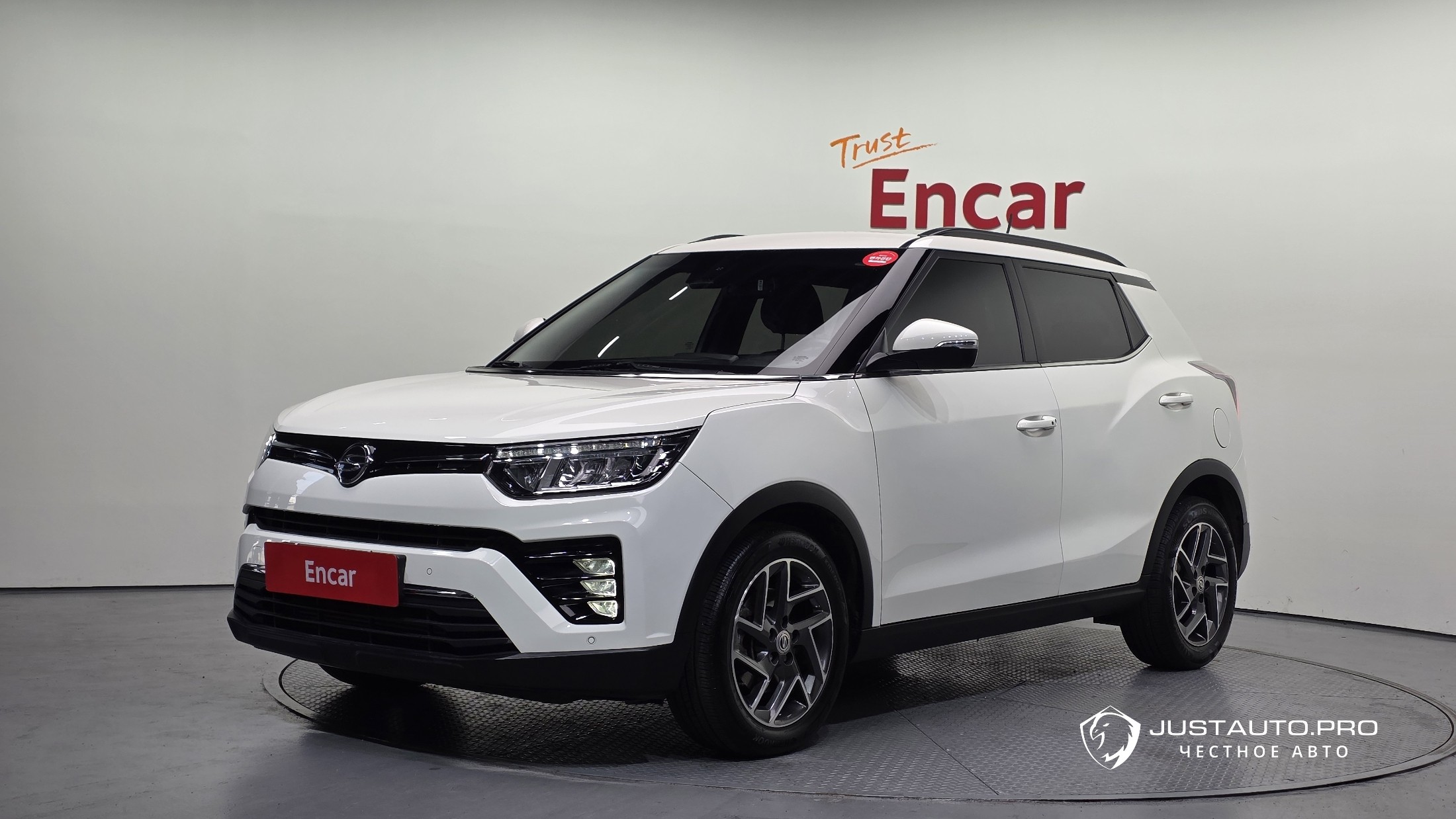 Автомобиль KG_Mobility_Ssangyong TIBOLI