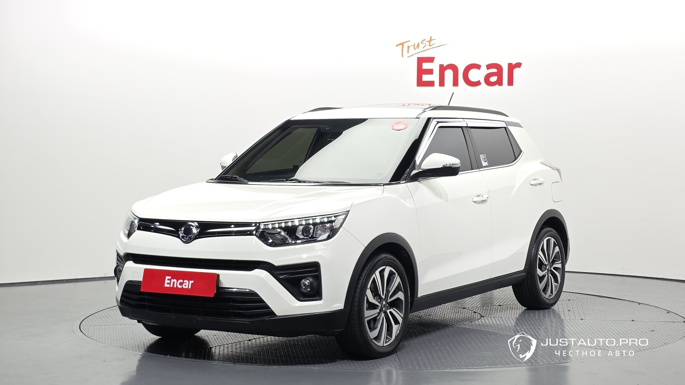 Автомобиль KG_Mobility_Ssangyong TIBOLI