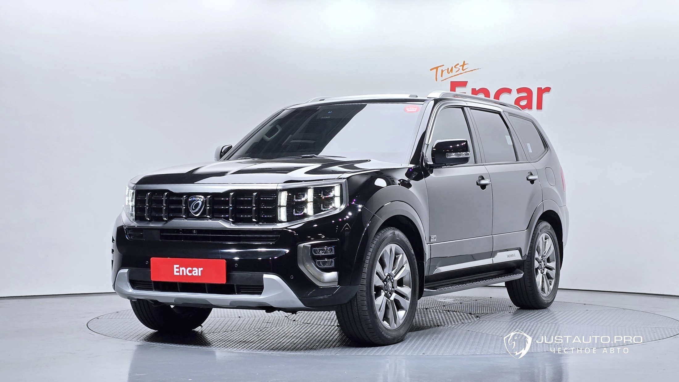 Автомобиль Kia Mohave