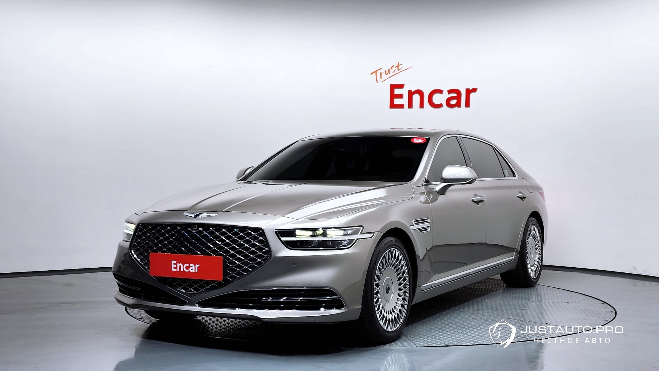 Автомобиль Genesis G90