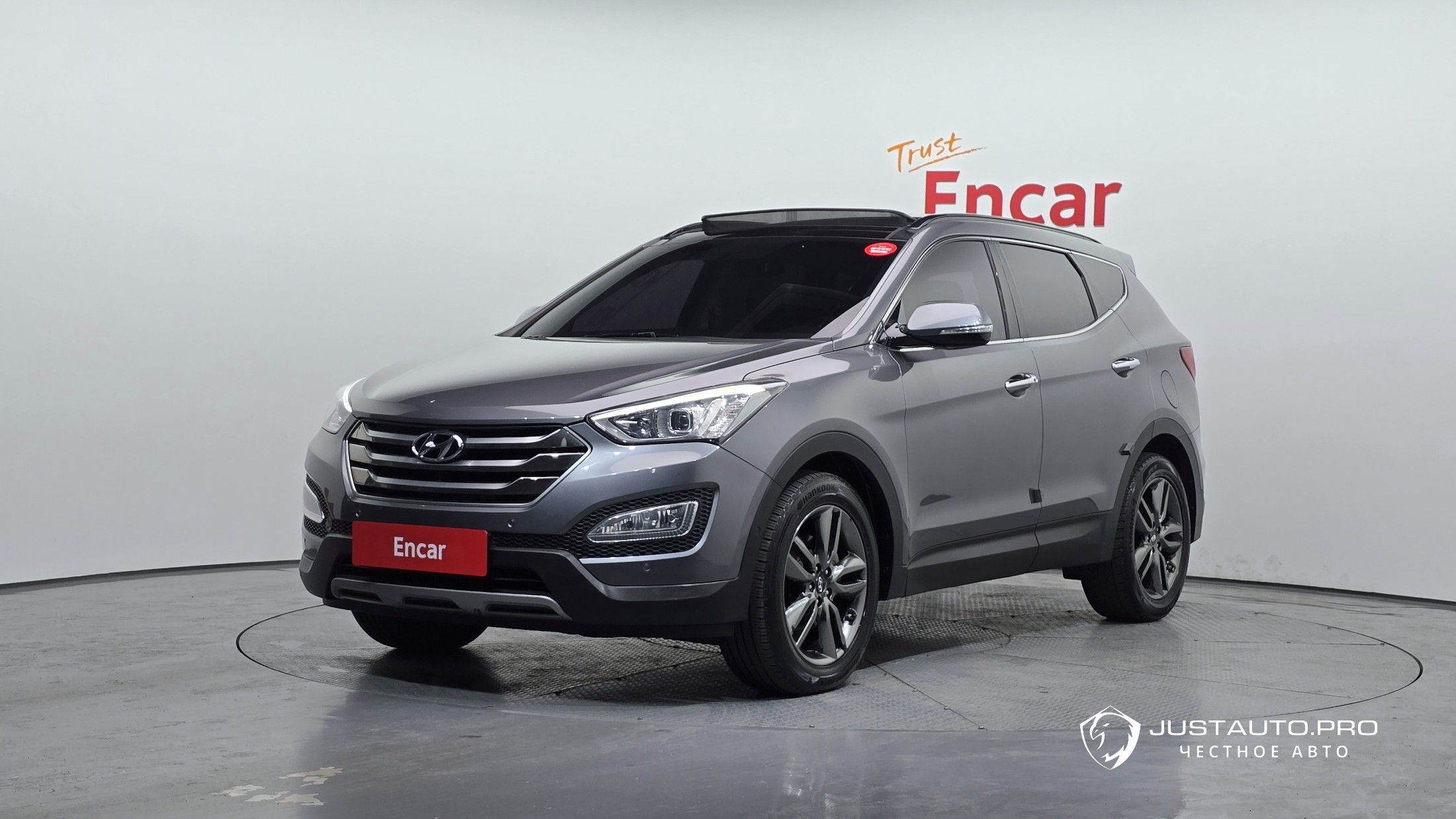 Автомобиль Hyundai Santafe