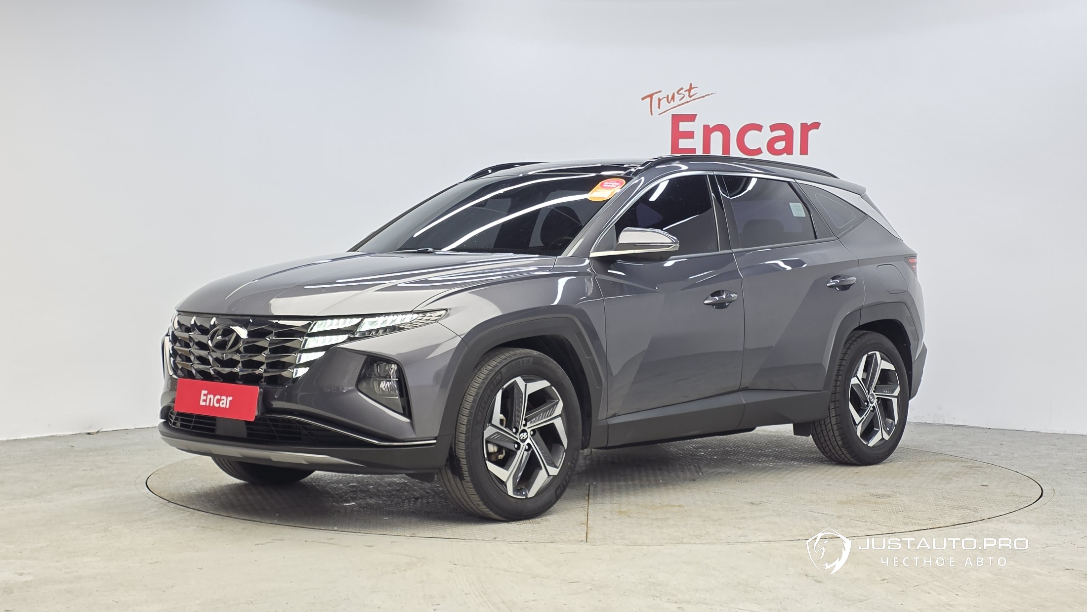 Автомобиль Hyundai Tucson