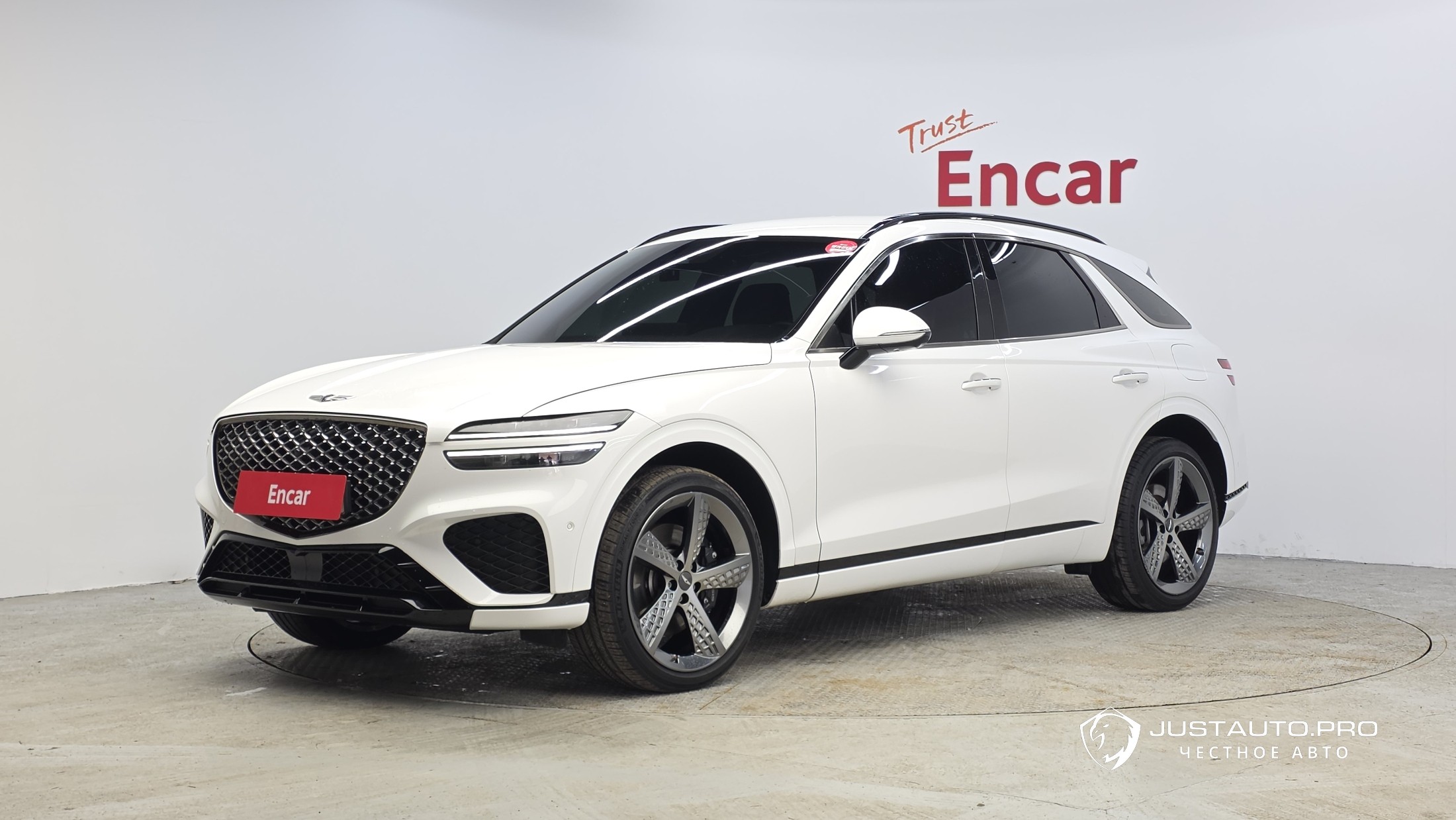 Автомобиль Genesis GV70