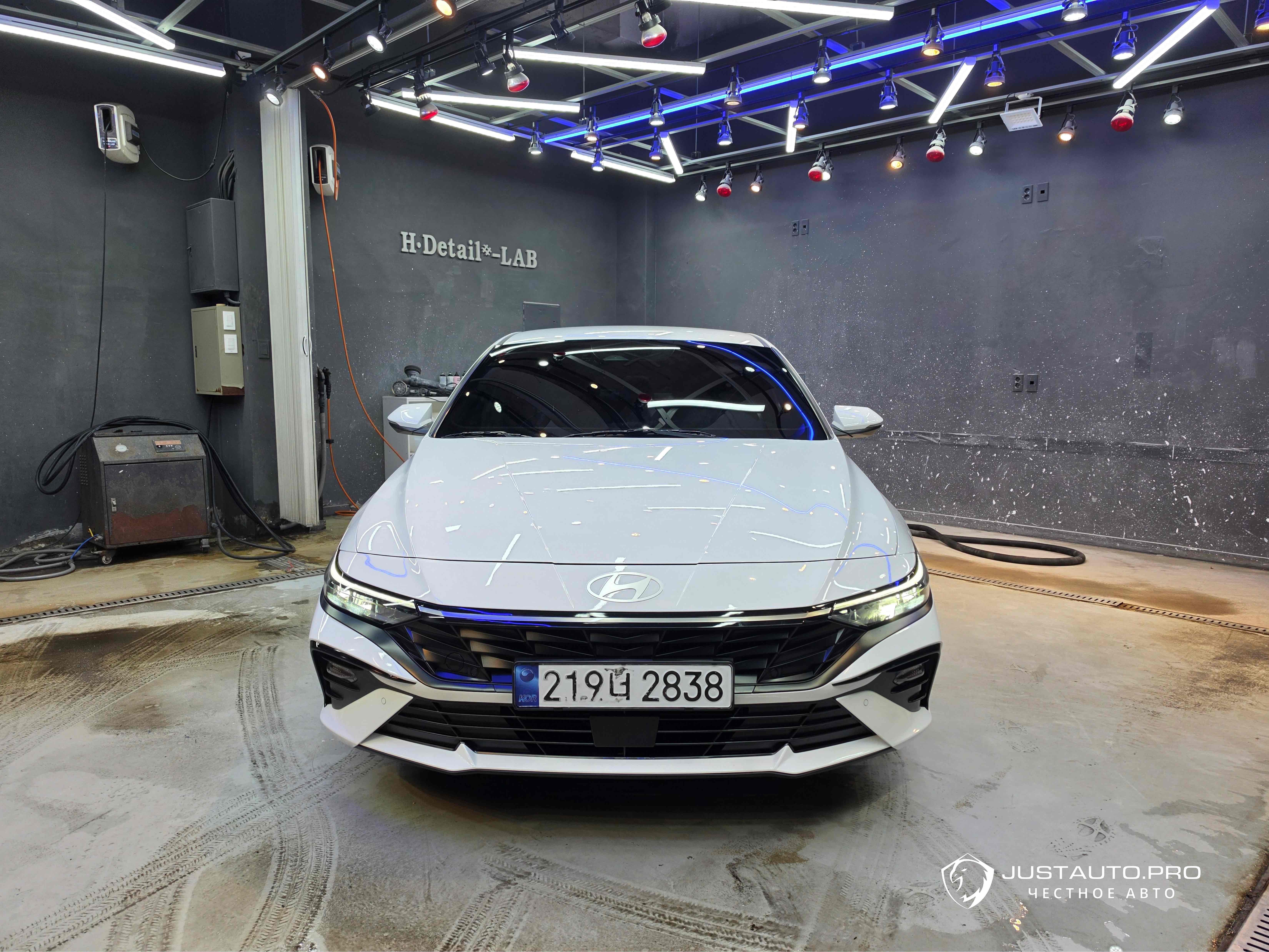 Автомобиль Hyundai AVANTE