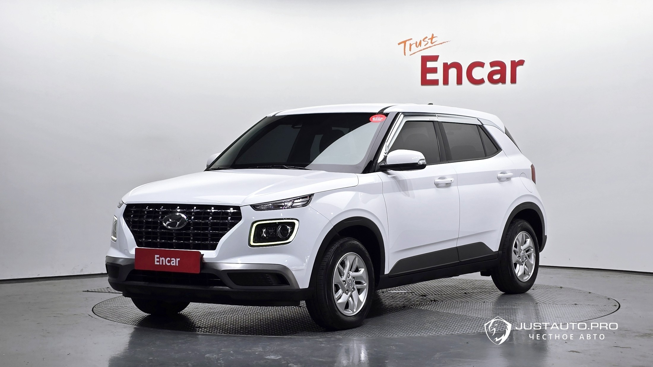 Автомобиль Hyundai Venue