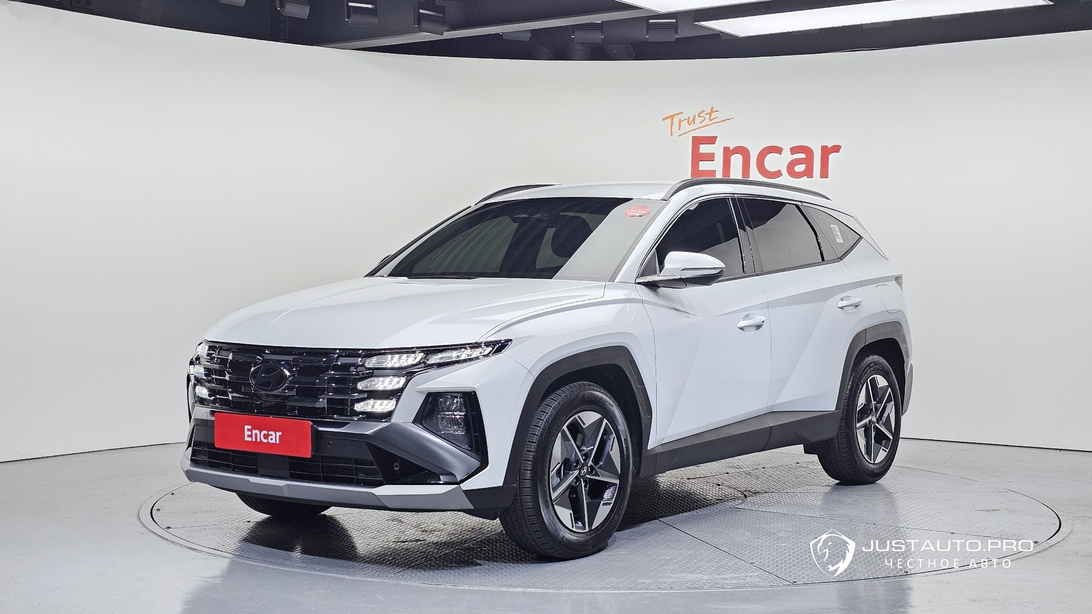 Автомобиль Hyundai Tucson