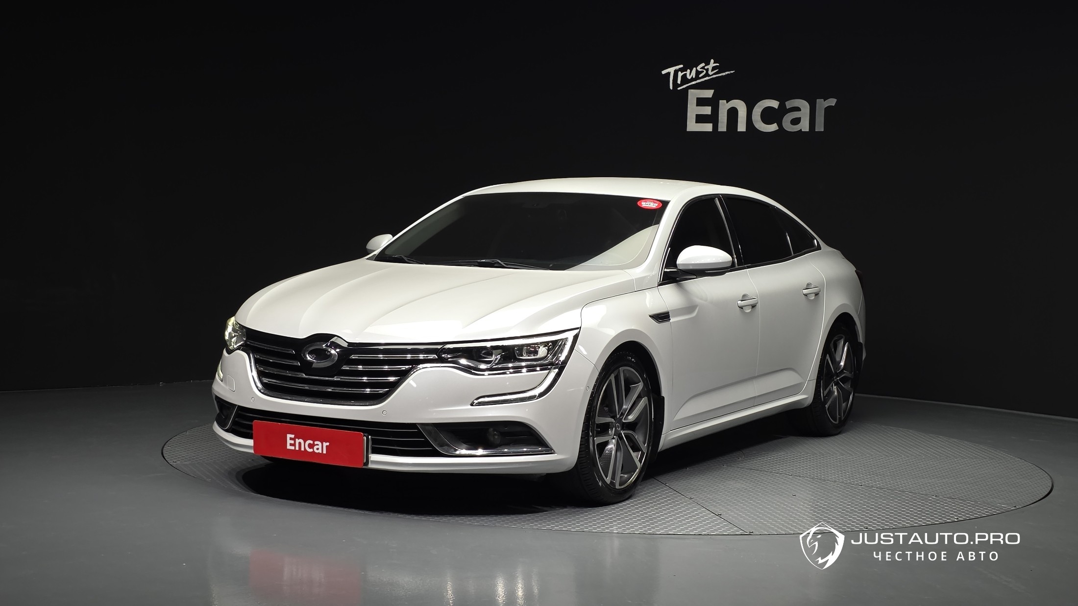 Автомобиль Renault-KoreaSamsung SM6