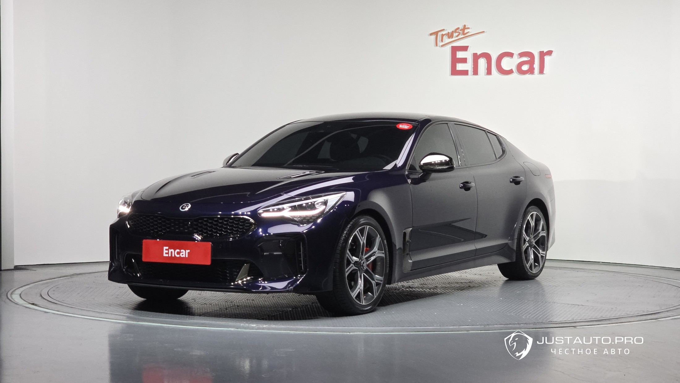 Автомобиль Kia Stinger