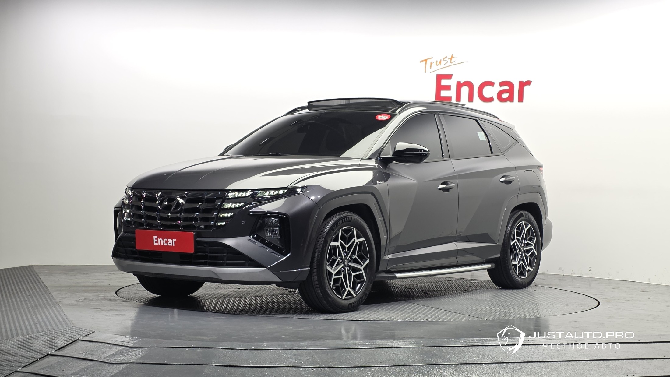 Автомобиль Hyundai Tucson