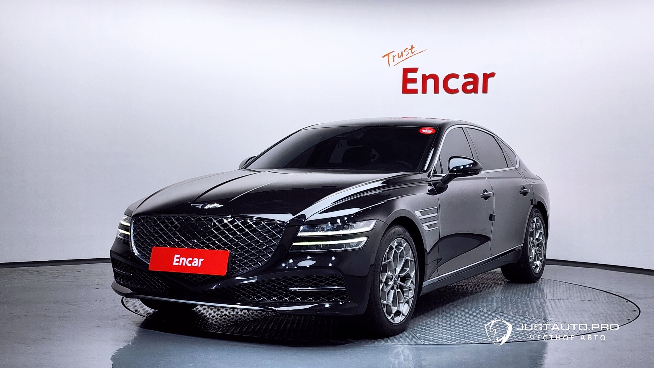 Автомобиль Genesis G80