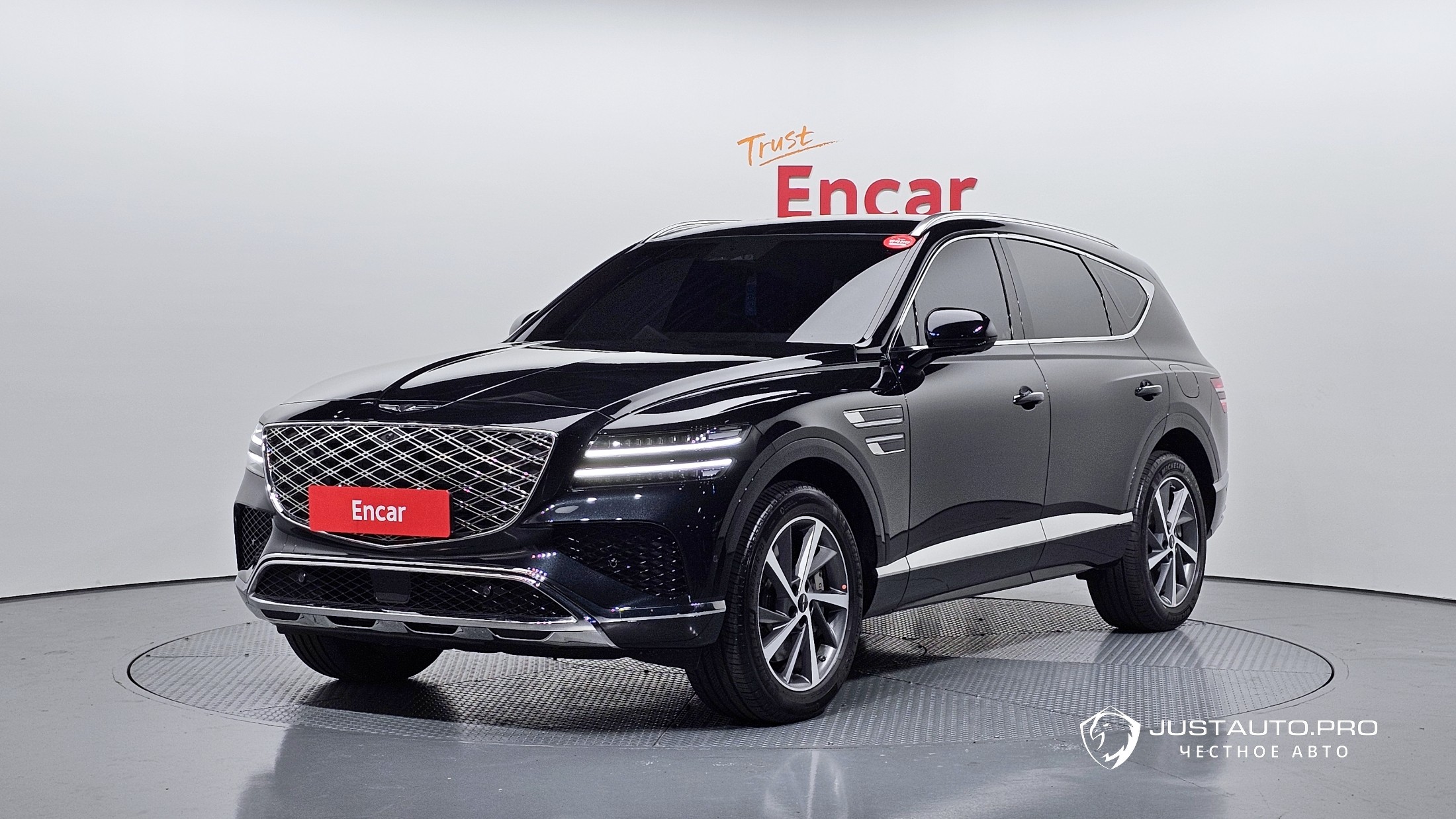 Автомобиль Genesis GV80