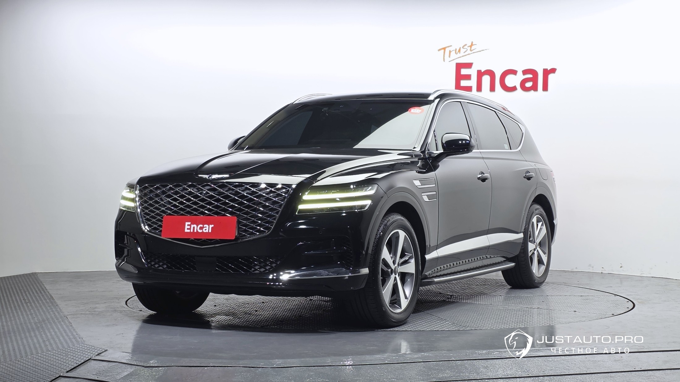 Автомобиль Genesis GV80