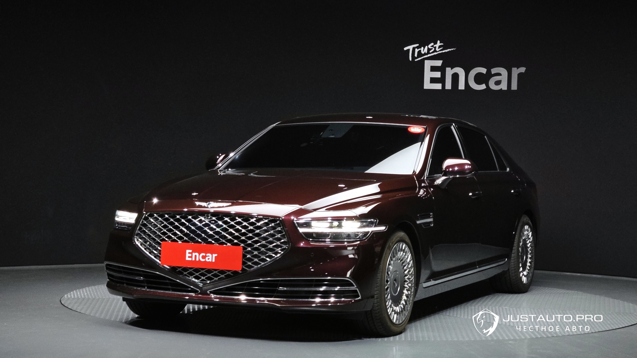 Автомобиль Genesis G90
