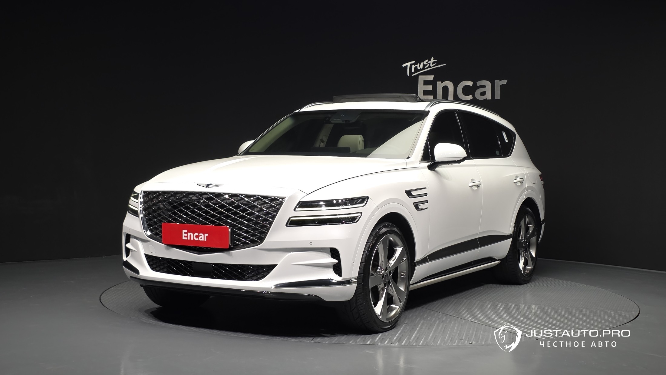 Автомобиль Genesis GV80