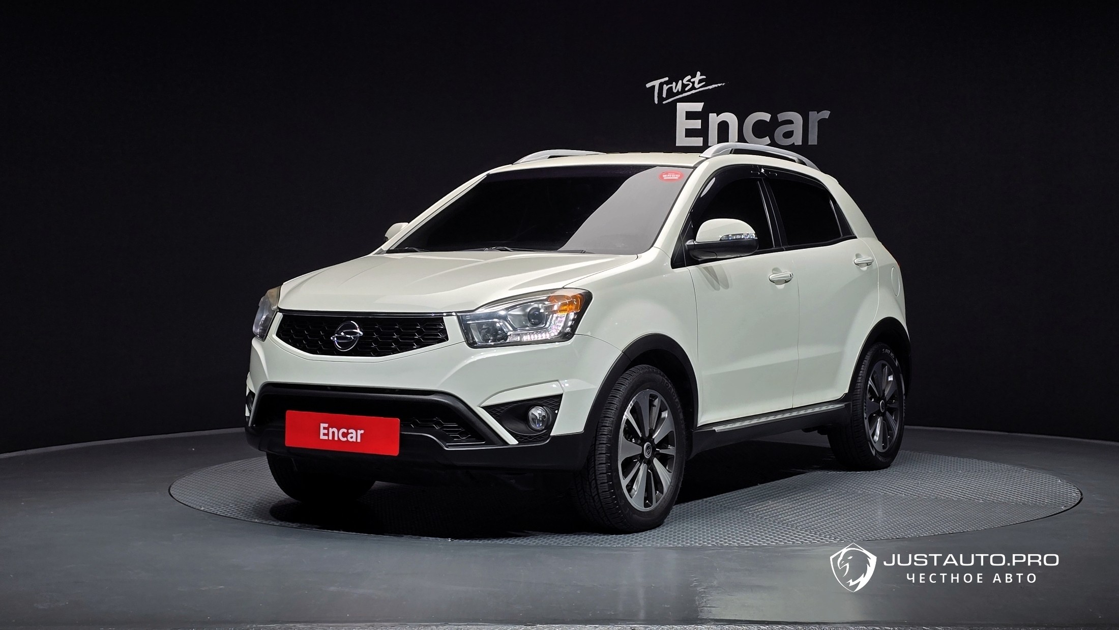 Автомобиль KG_Mobility_Ssangyong KORANDO