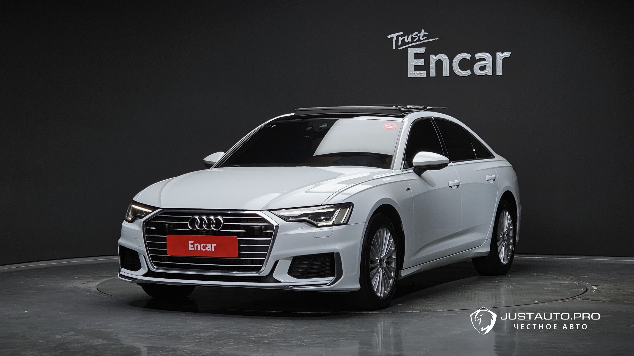 Автомобиль Audi A6