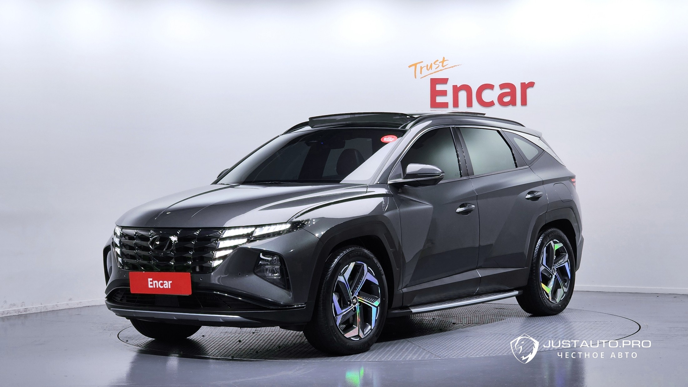 Автомобиль Hyundai Tucson