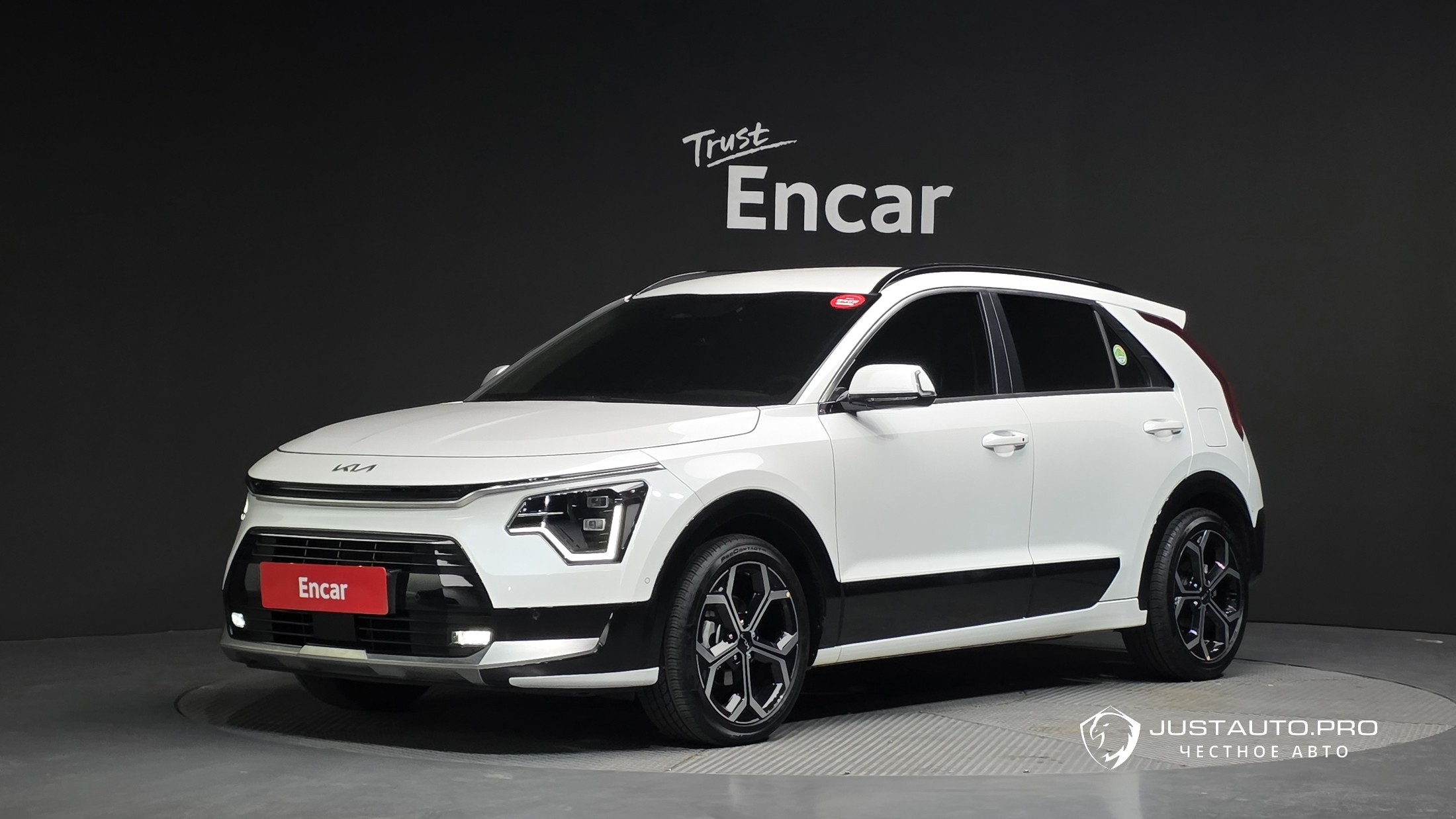 Автомобиль Kia Niro