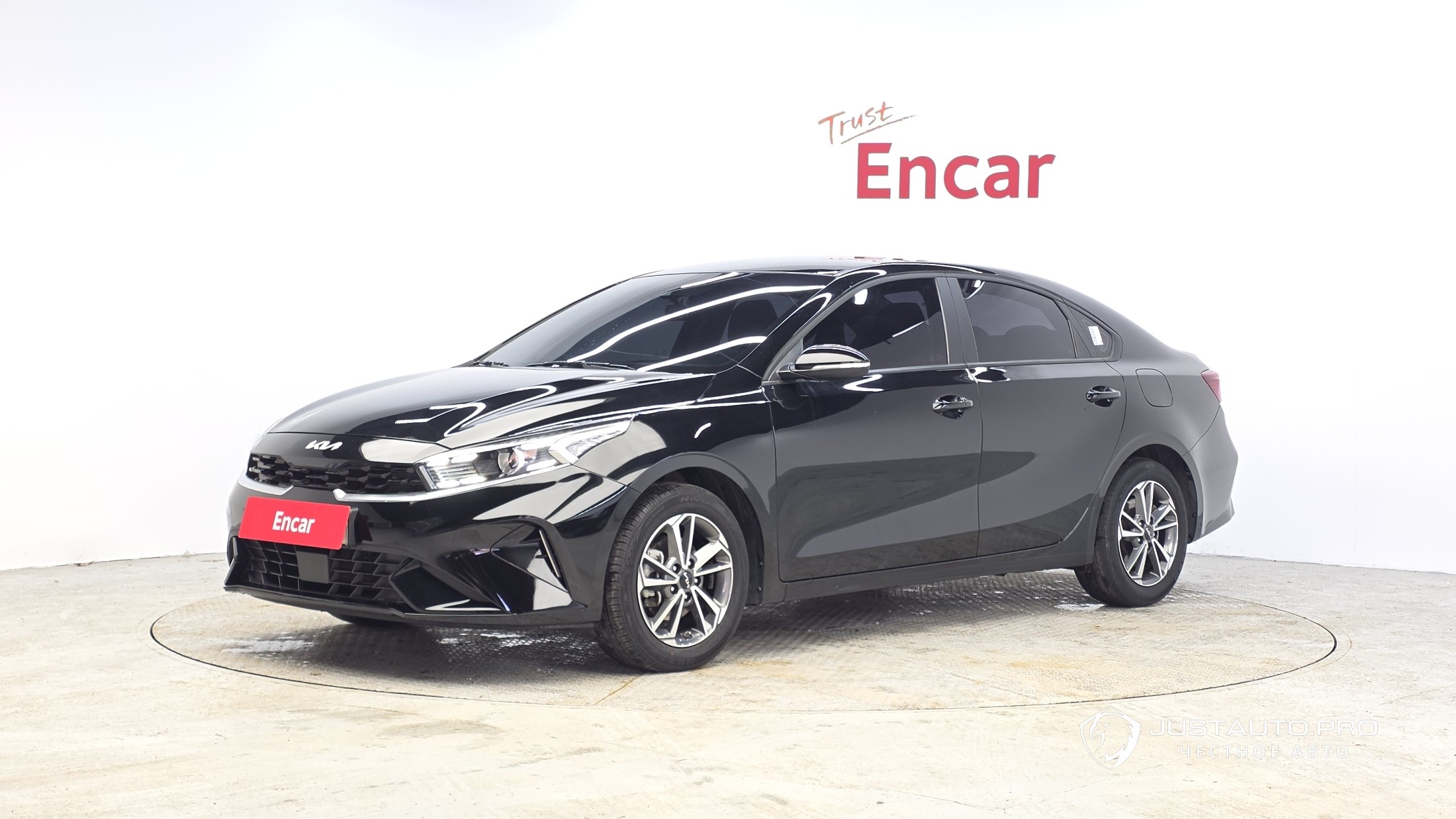 Автомобиль Kia K3