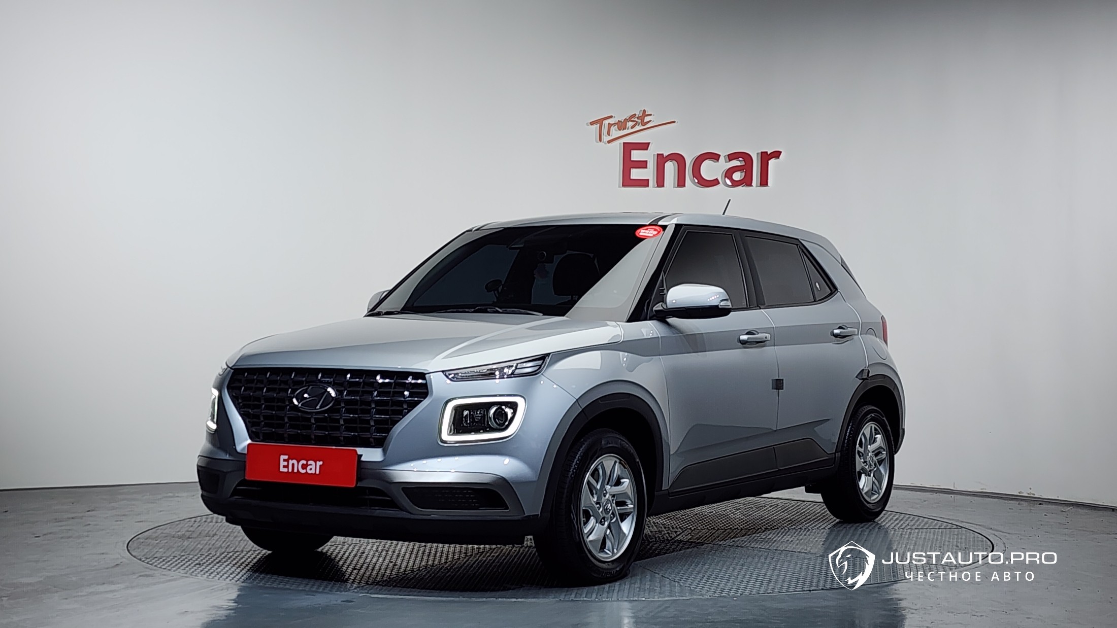 Автомобиль Hyundai Venue