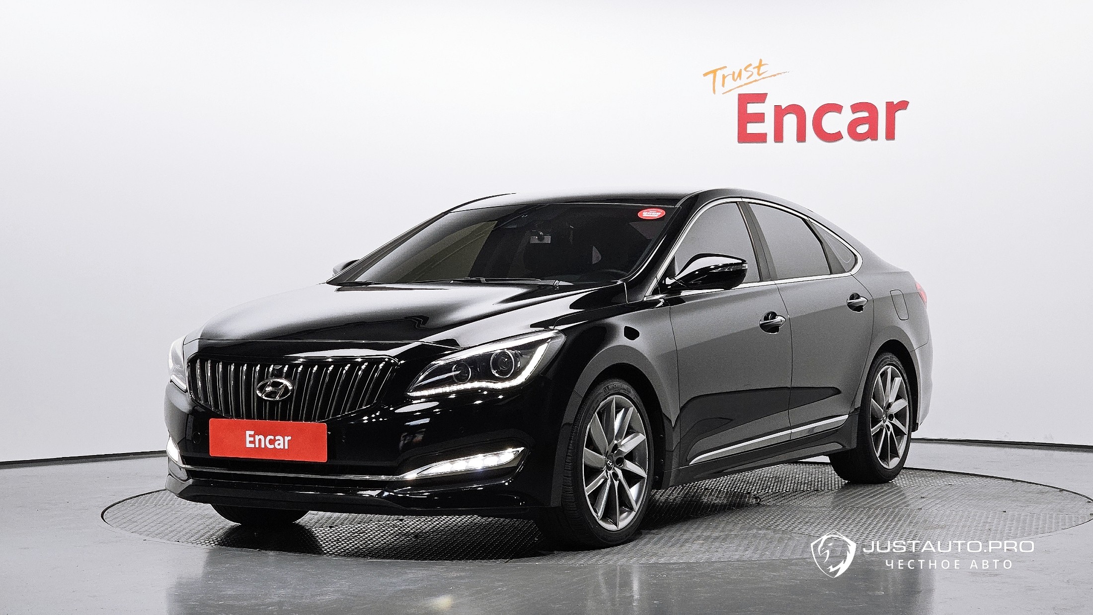 Автомобиль Hyundai Aslan