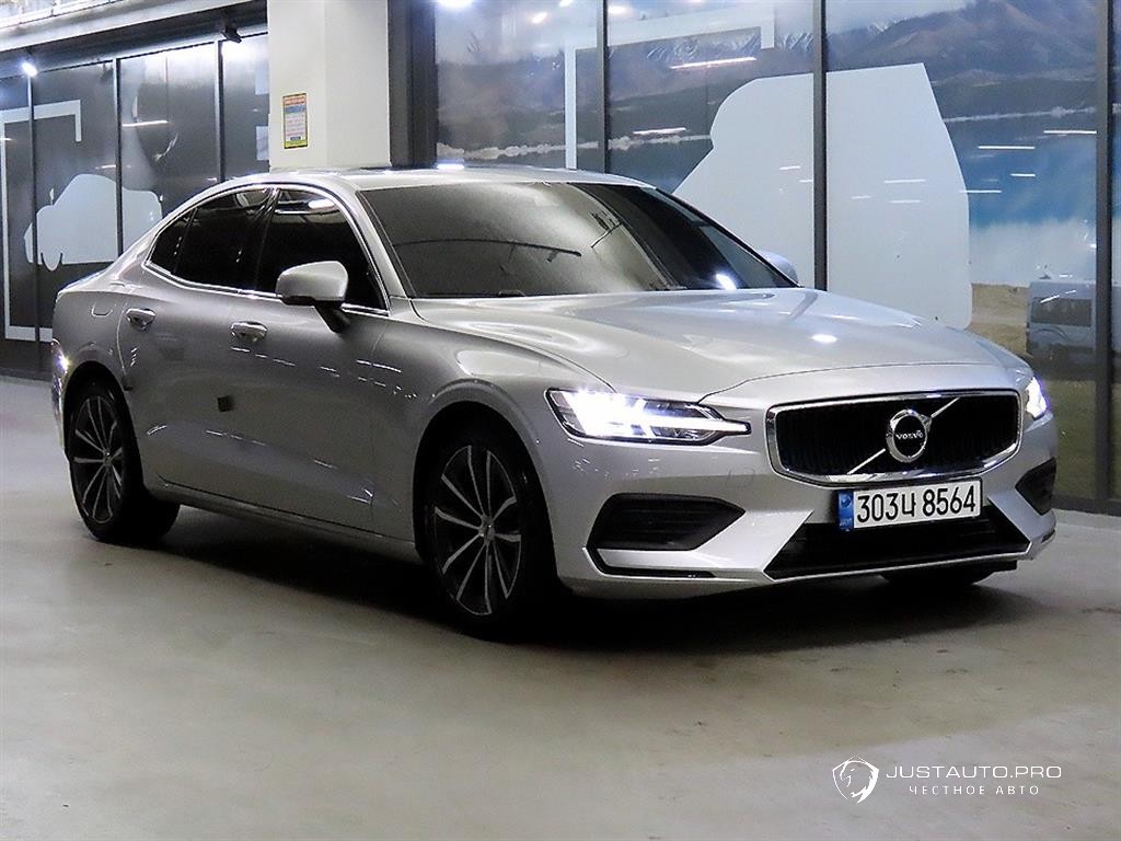 Автомобиль Volvo S60