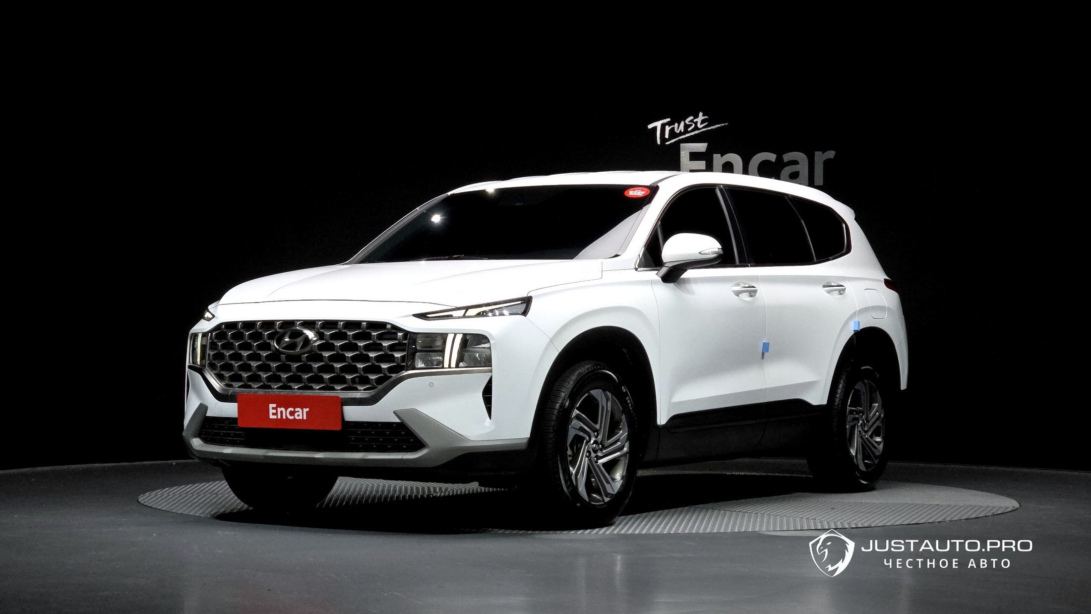 Автомобиль Hyundai Santafe