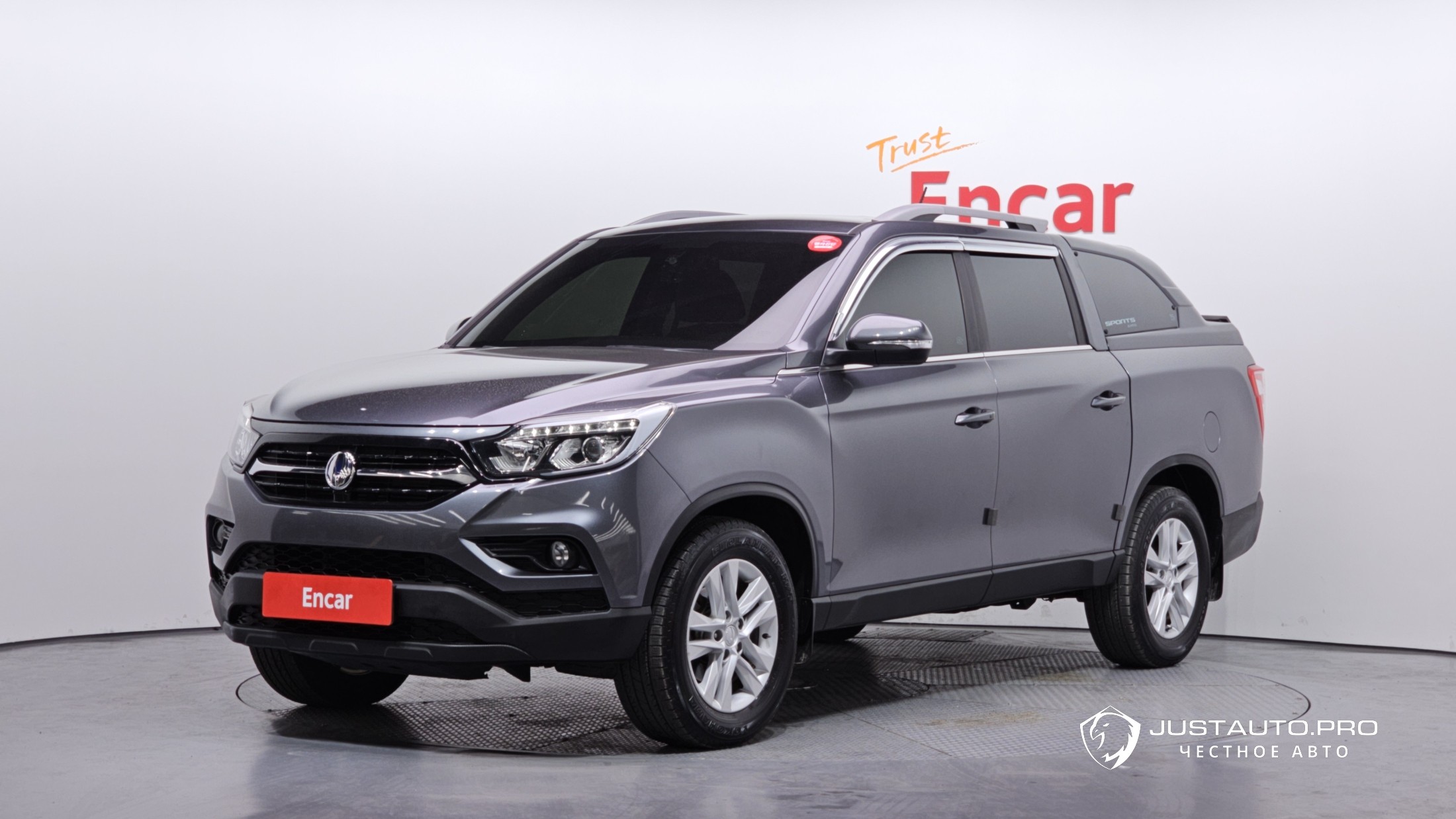 Автомобиль KG_Mobility_Ssangyong Rexton