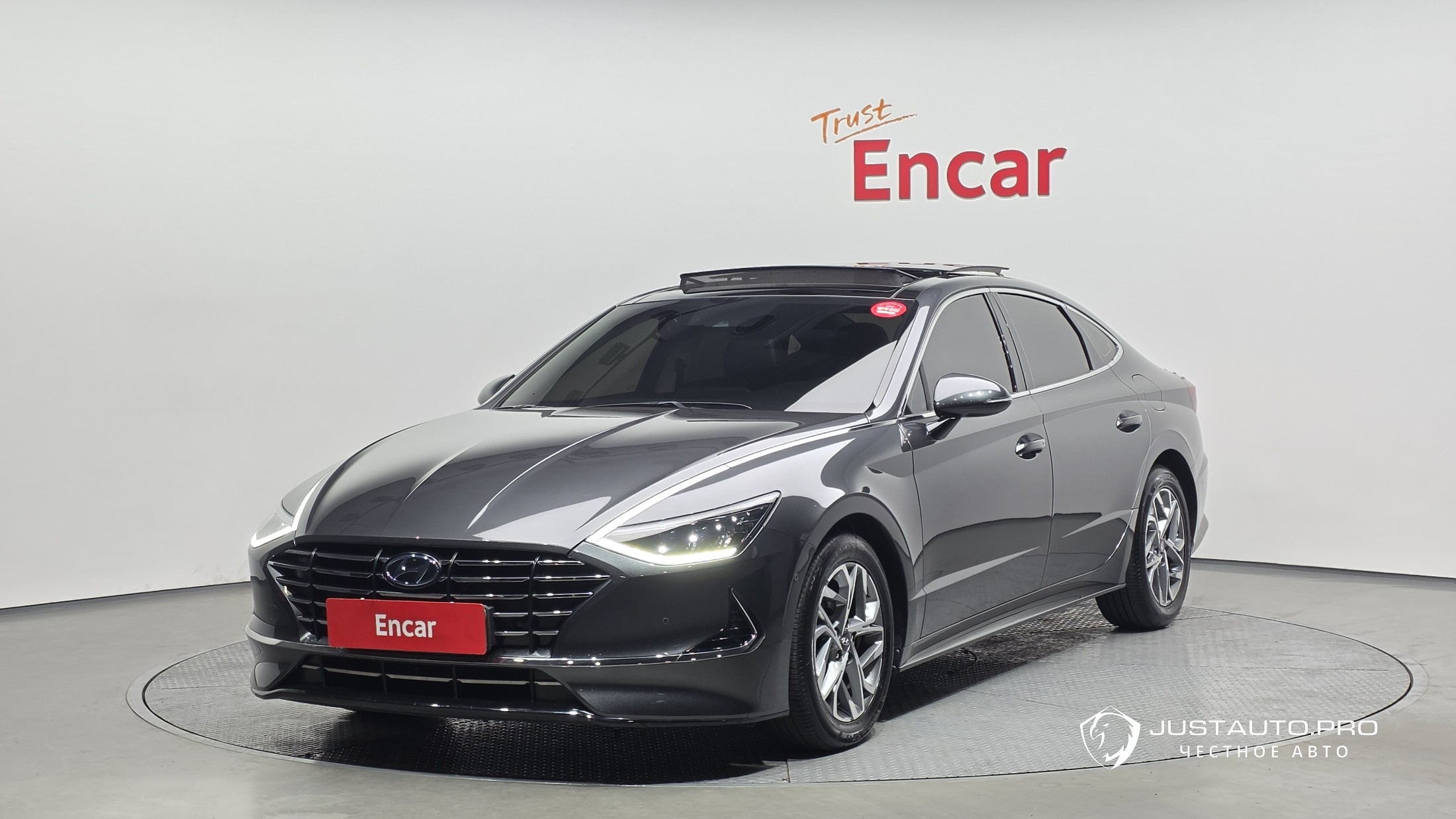 Автомобиль Hyundai Sonata