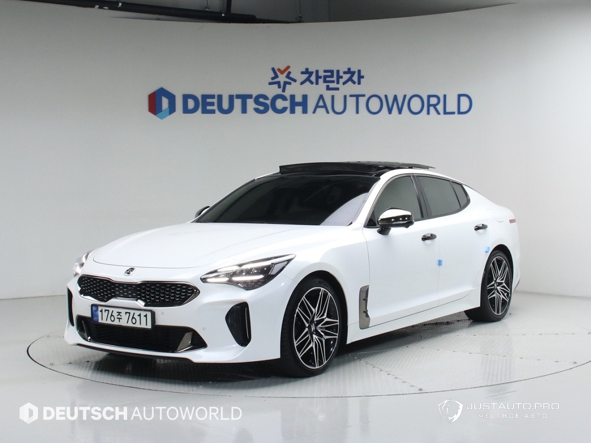 Автомобиль Kia Stinger