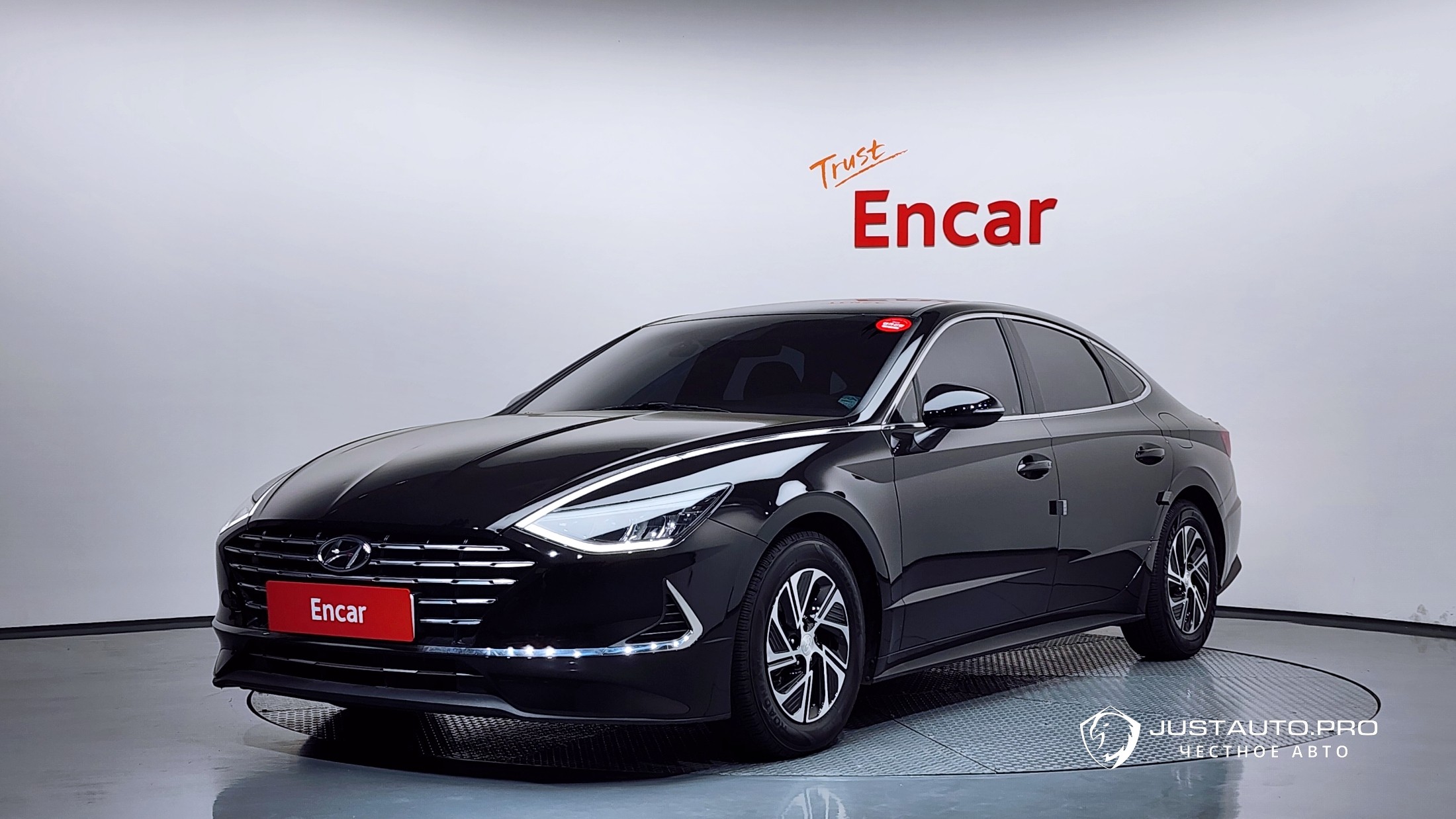 Автомобиль Hyundai Sonata