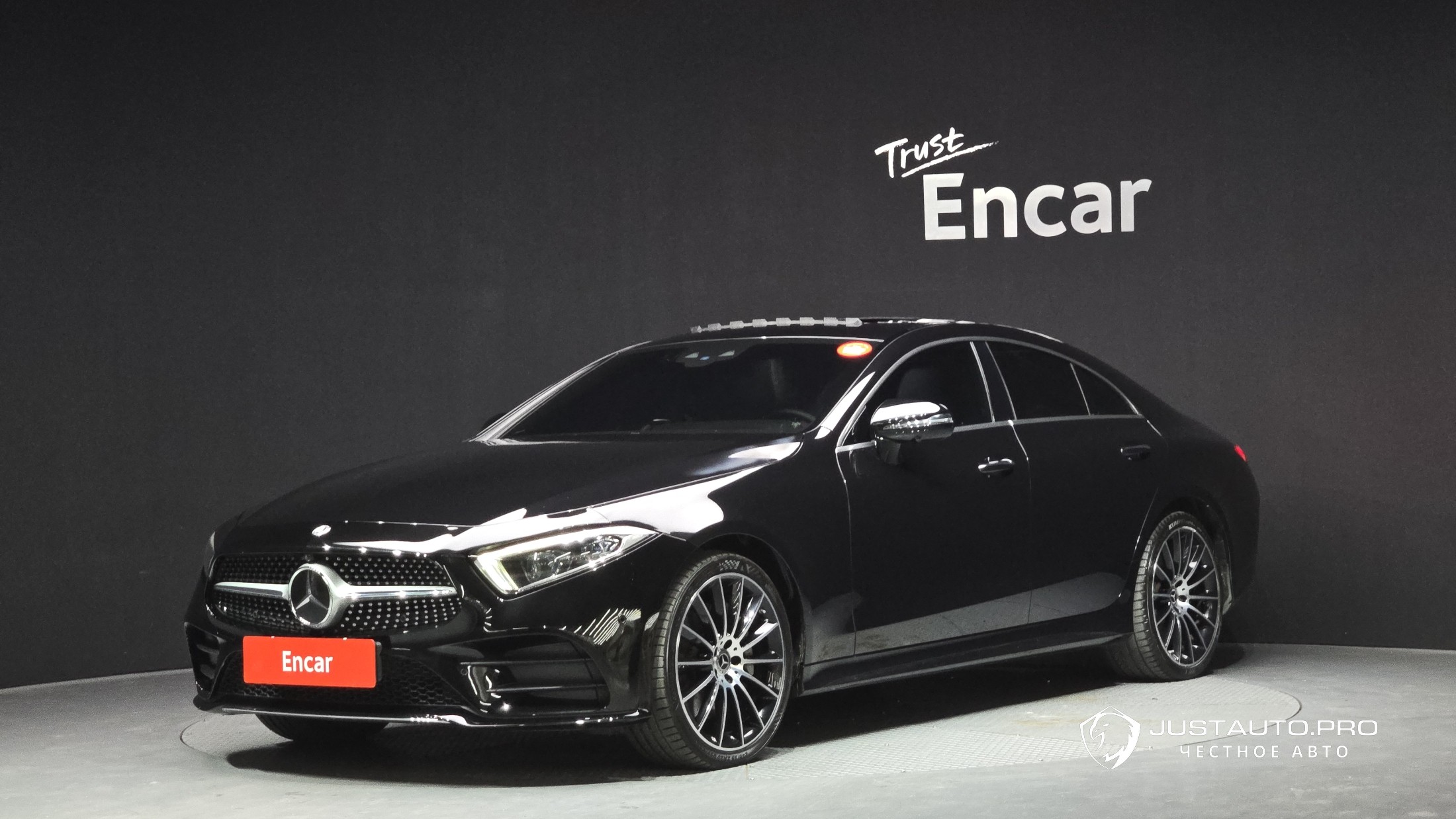 Автомобиль Mercedes-Benz CLS-Class