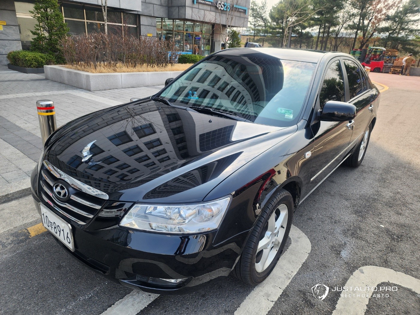 Автомобиль Hyundai Sonata