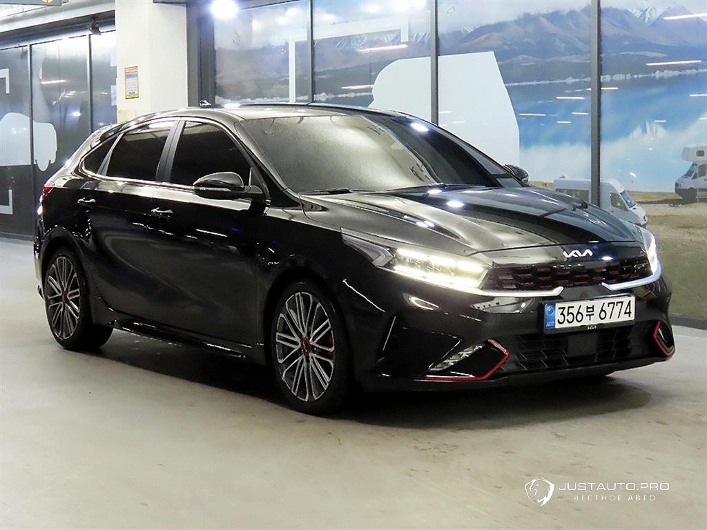 Автомобиль Kia K3